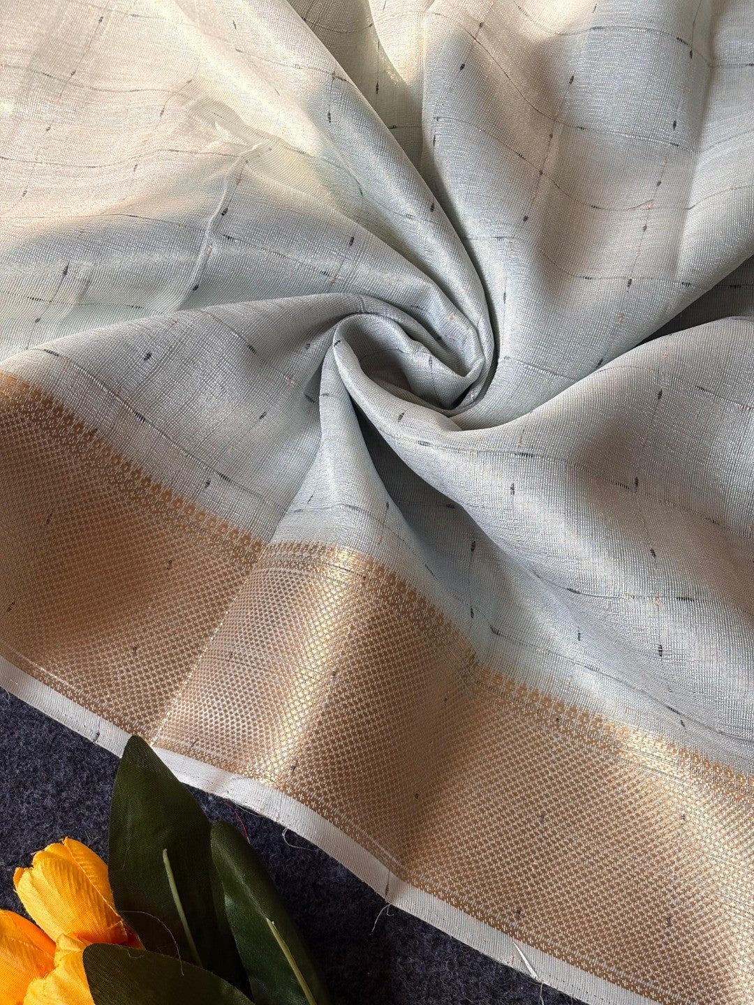 White Zari Work Woven Tissue Crush Saree with Soft Crushed Texture and Detailed Zari Work - Image 4