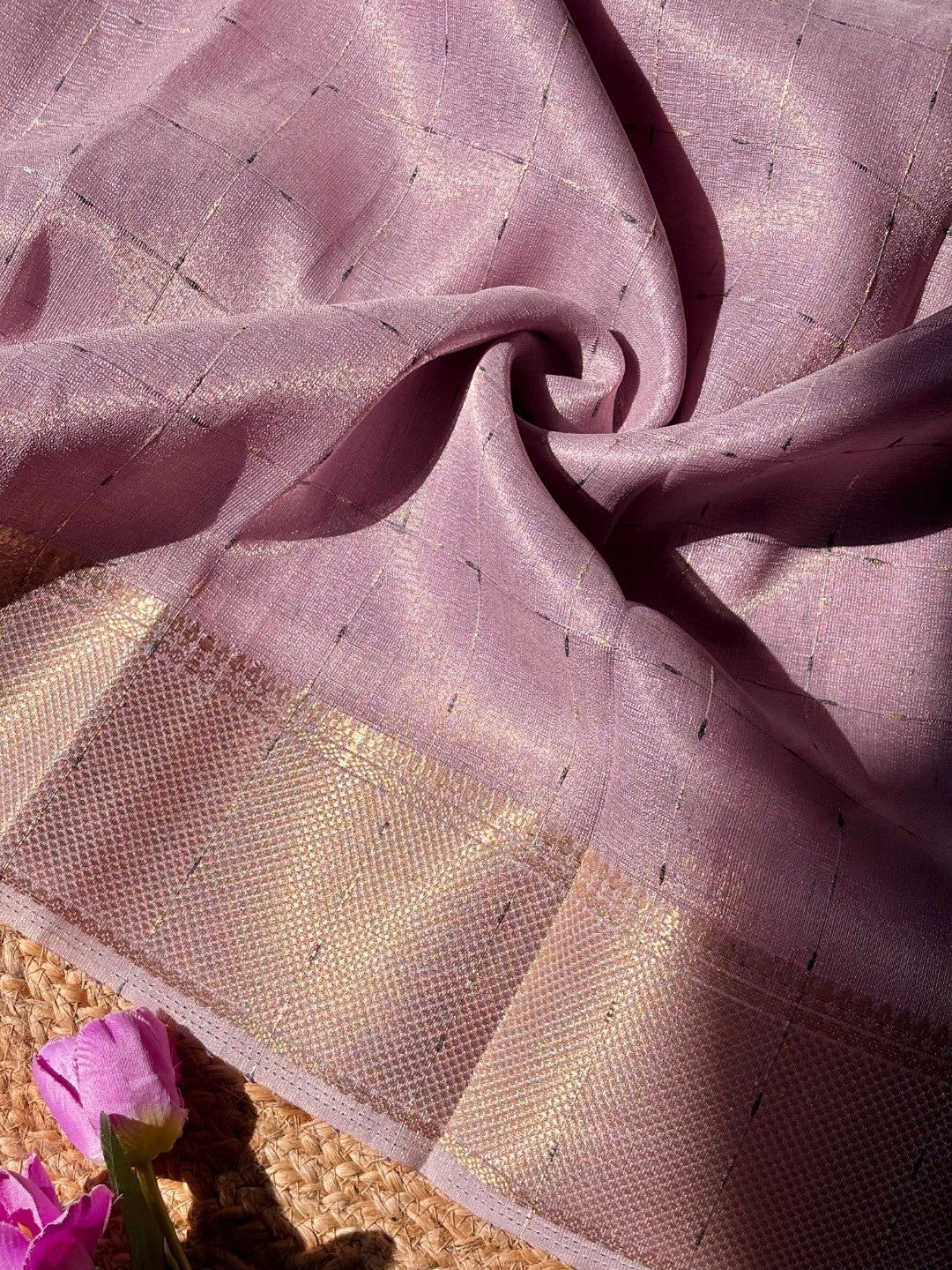 Pink Zari Work Woven Tissue Crush Saree with Soft Crushed Texture and Detailed Zari Work - Image 2