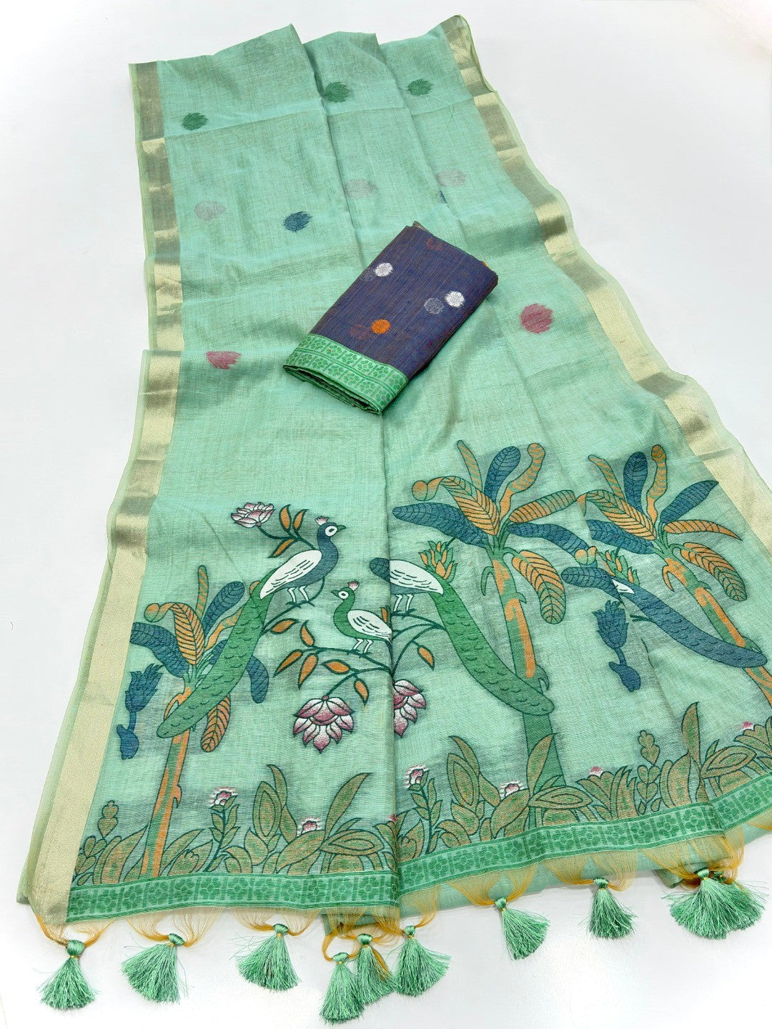 Mint Green Soft Cotton Silk Saree Featuring Delicate Floral Weaving - Image 4