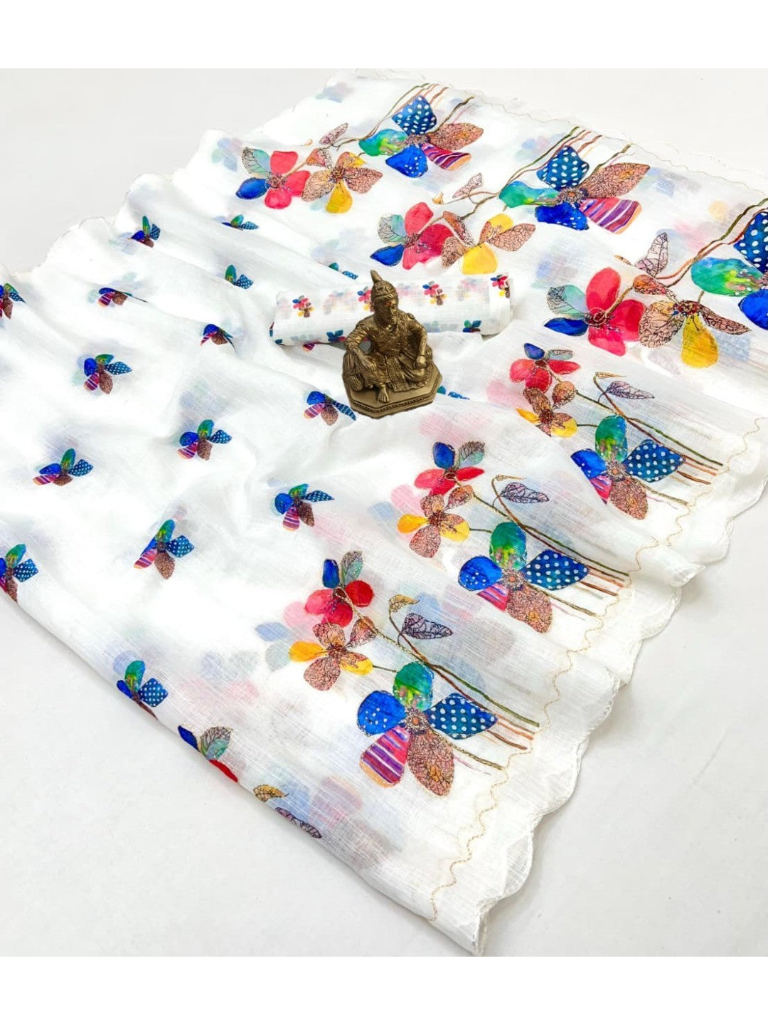 White Pure Linen Saree Adorned with Soft Floral Patterns - Image 2