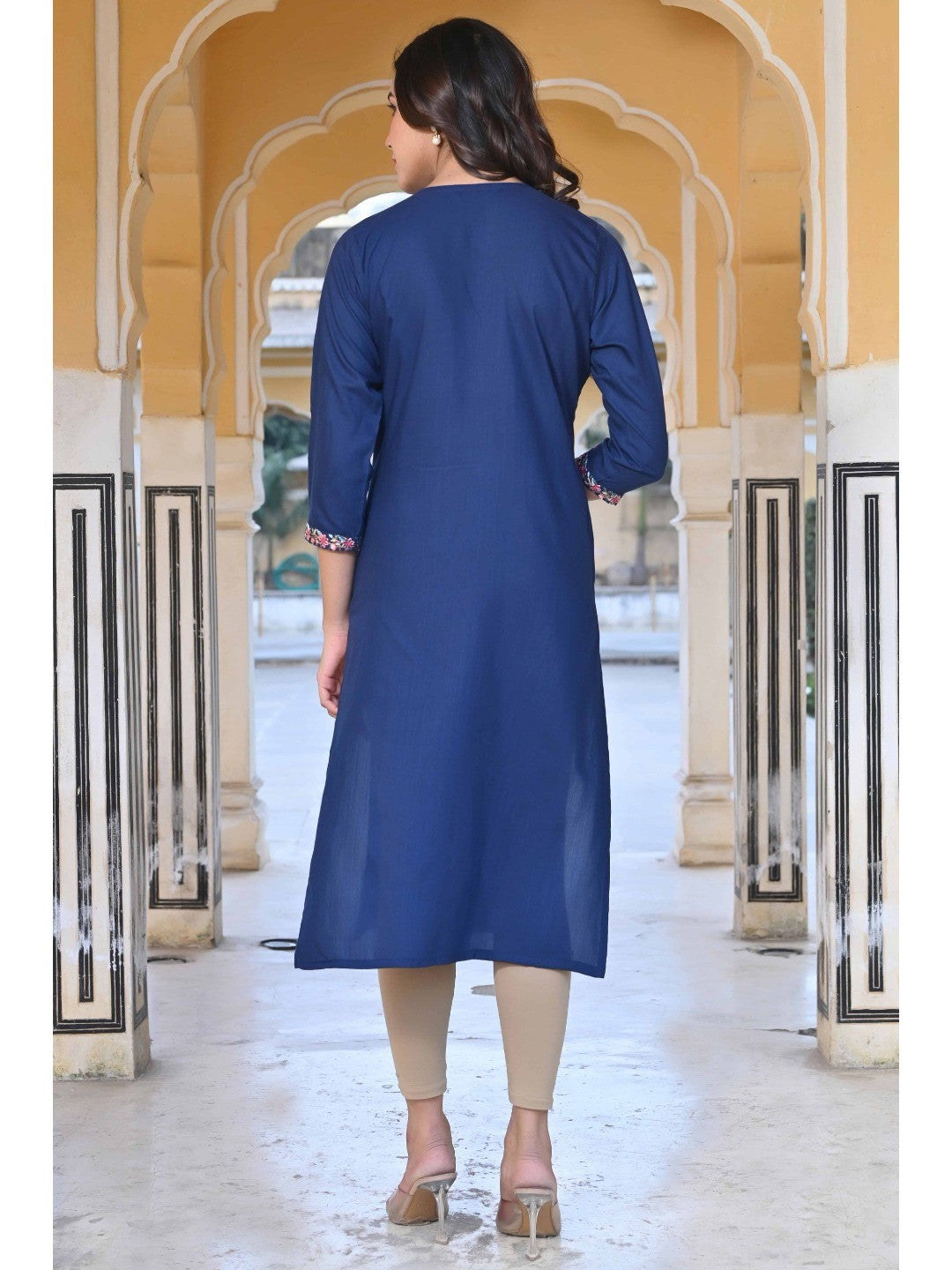 Blue Yoke Embroidered Rayon Slub Straight Kurti - Image 4
