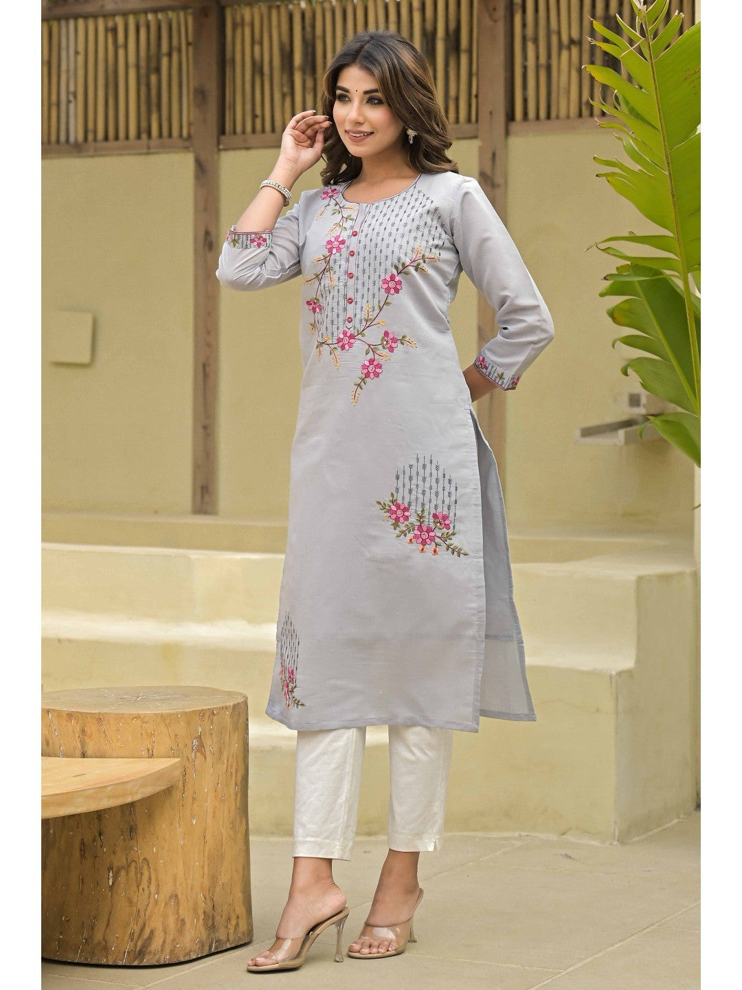 Grey Floral Embroidered Chanderi Straight Kurti With Handwork - Image 3