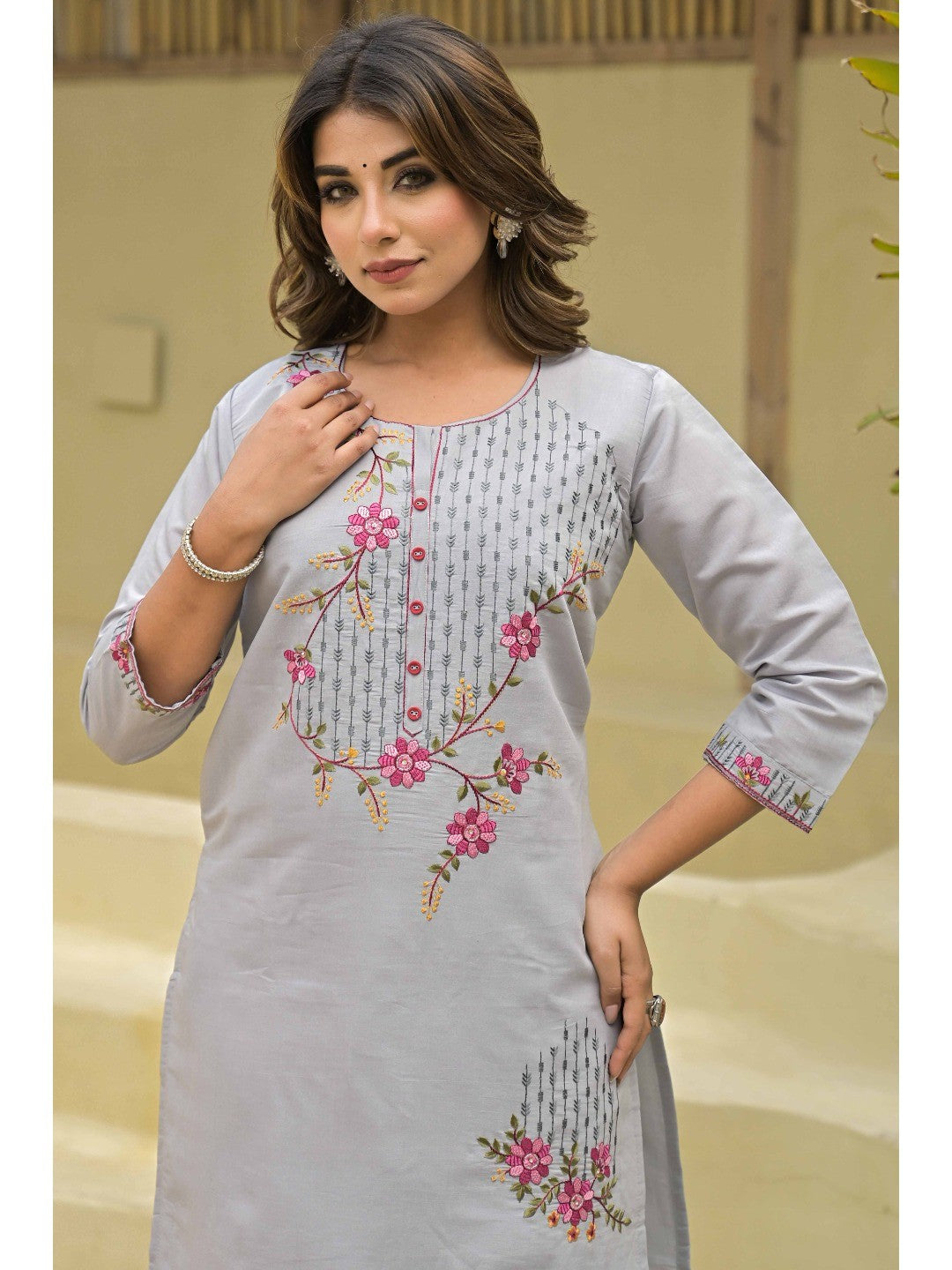 Grey Floral Embroidered Chanderi Straight Kurti With Handwork - Image 3
