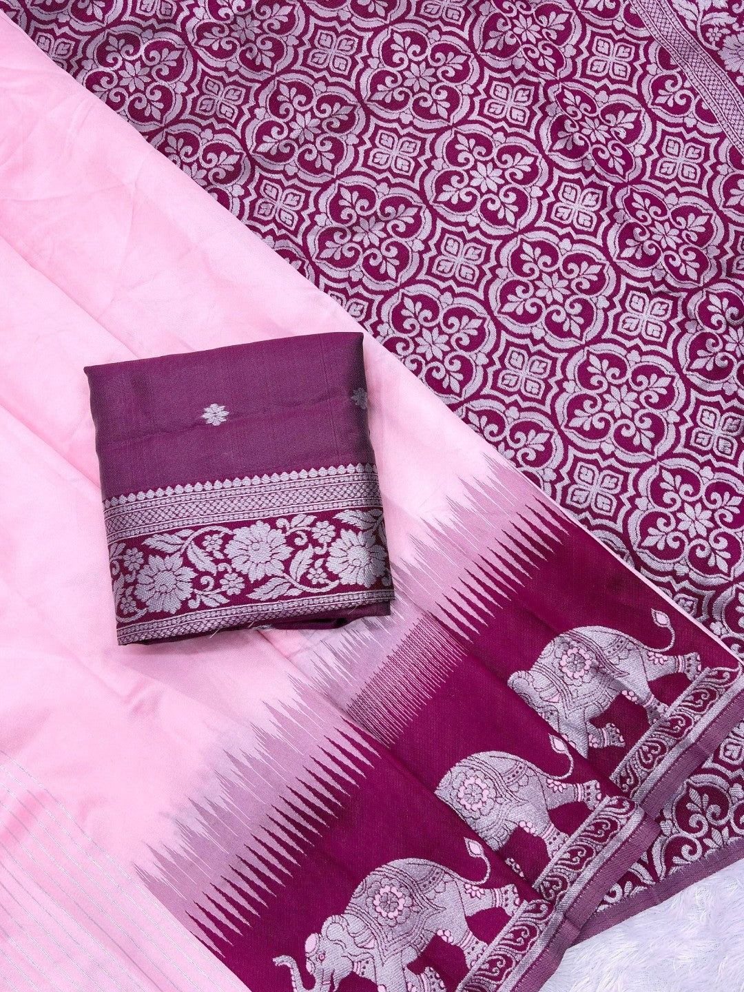 Pink Silk Blend Saree with Elephant Motif Border and Detailed Border Weaving - Image 2