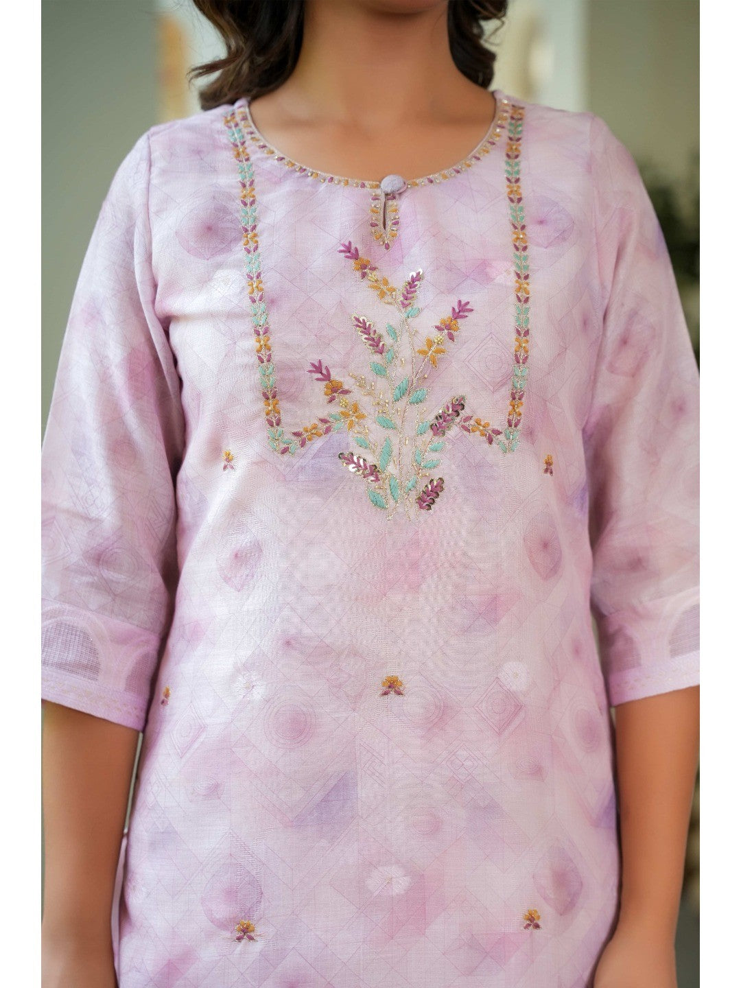 Sophisticated Onion Pink Linen Jacquard Suit Adorned with Floral Embroidered Patterns - Image 4