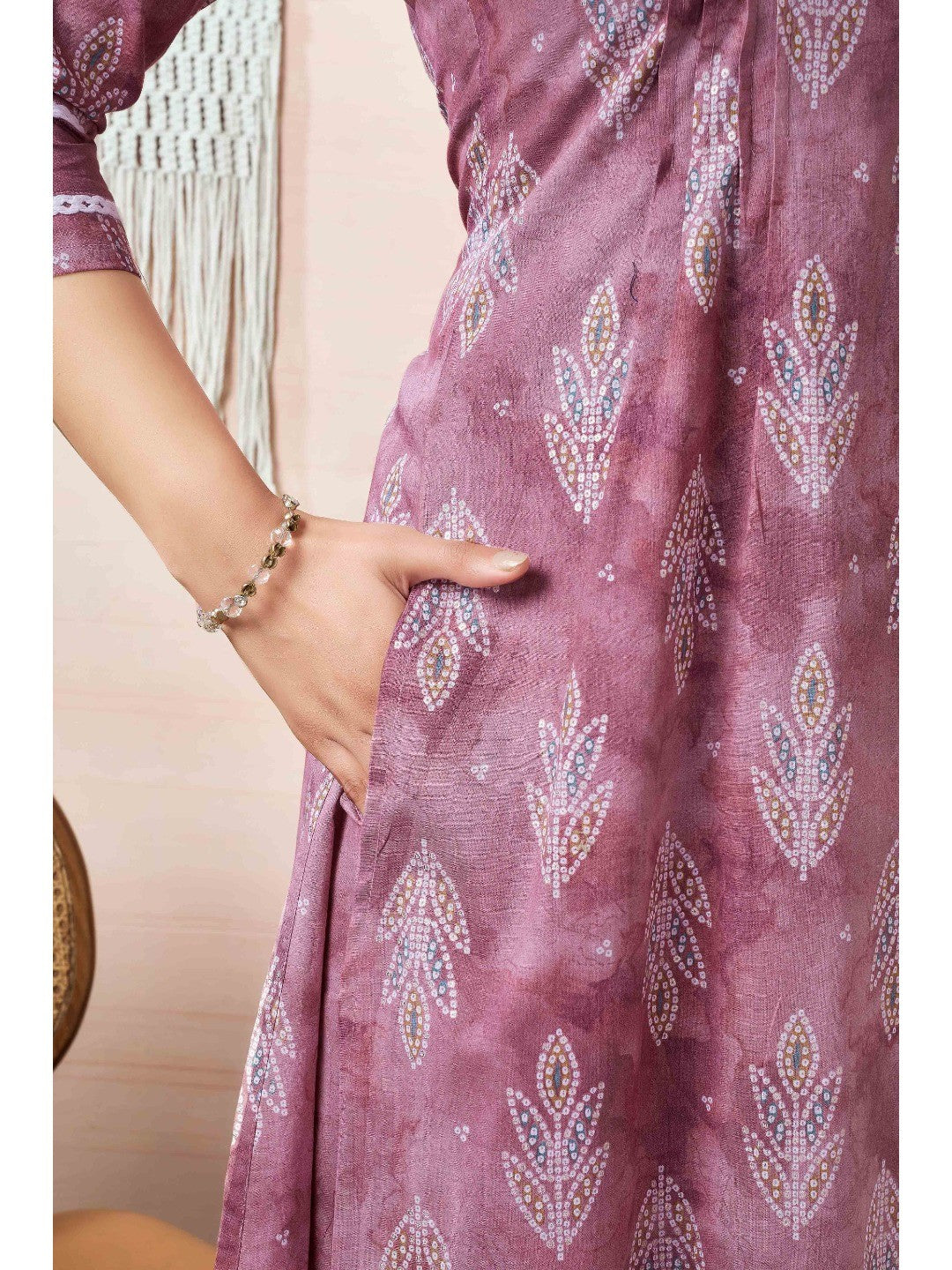 Mauve Floral Foil Printed Cambric Cotton Kurti Palazzo Set - Image 4