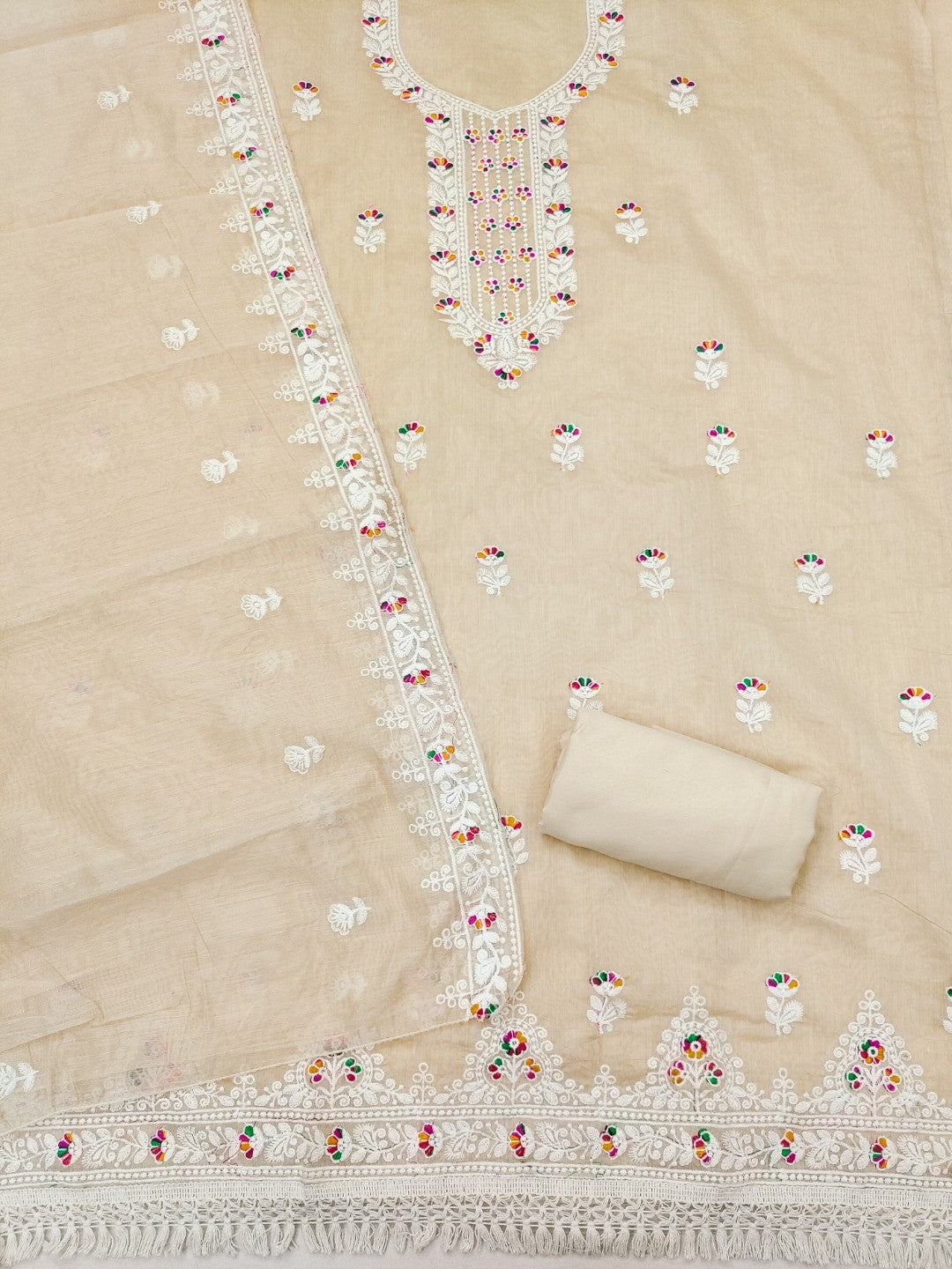 Cream Chanderi Silk Dress Material with Embroidery and Intricate Thread Detailing - Image 2