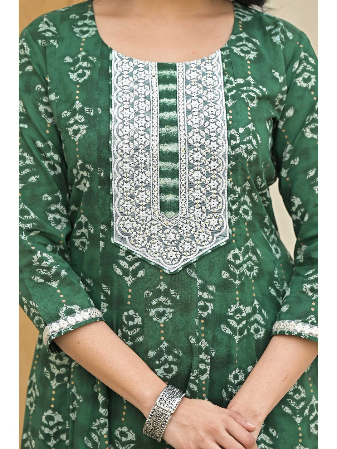 Green Floral Printed Pure Cotton Anarkali Salwar Suit - Image 4