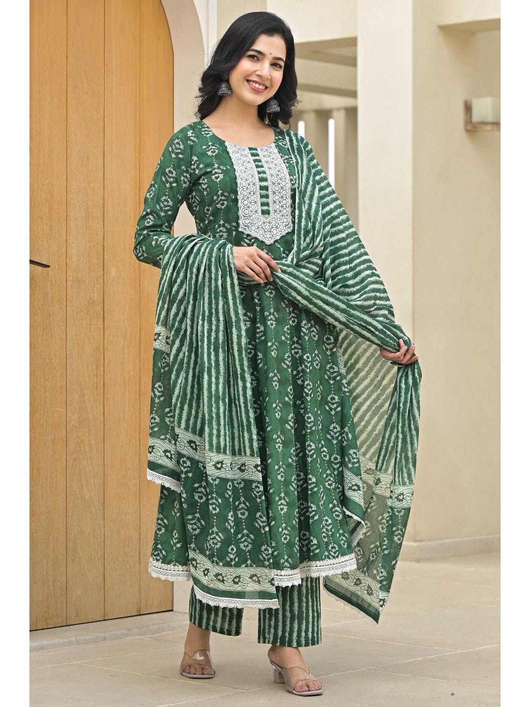 Green Floral Printed Pure Cotton Anarkali Salwar Suit - Image 9