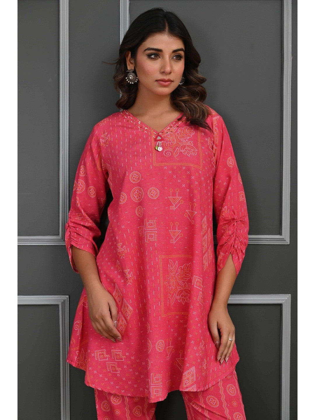 Festive-Ready Rani Pink Bandhani Printed Cotton Flex Straight Fit Co-Ord Set - Image 7