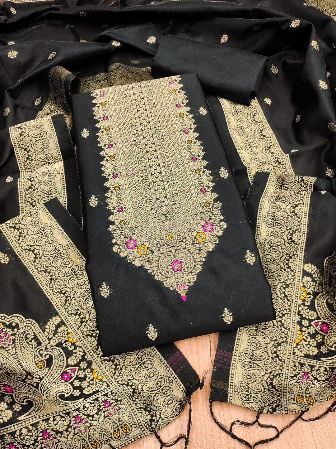 Premium Black Banarasi Silk Dress Material With Opulent Floral & Paisley Motif Zari Weaving - Image 5