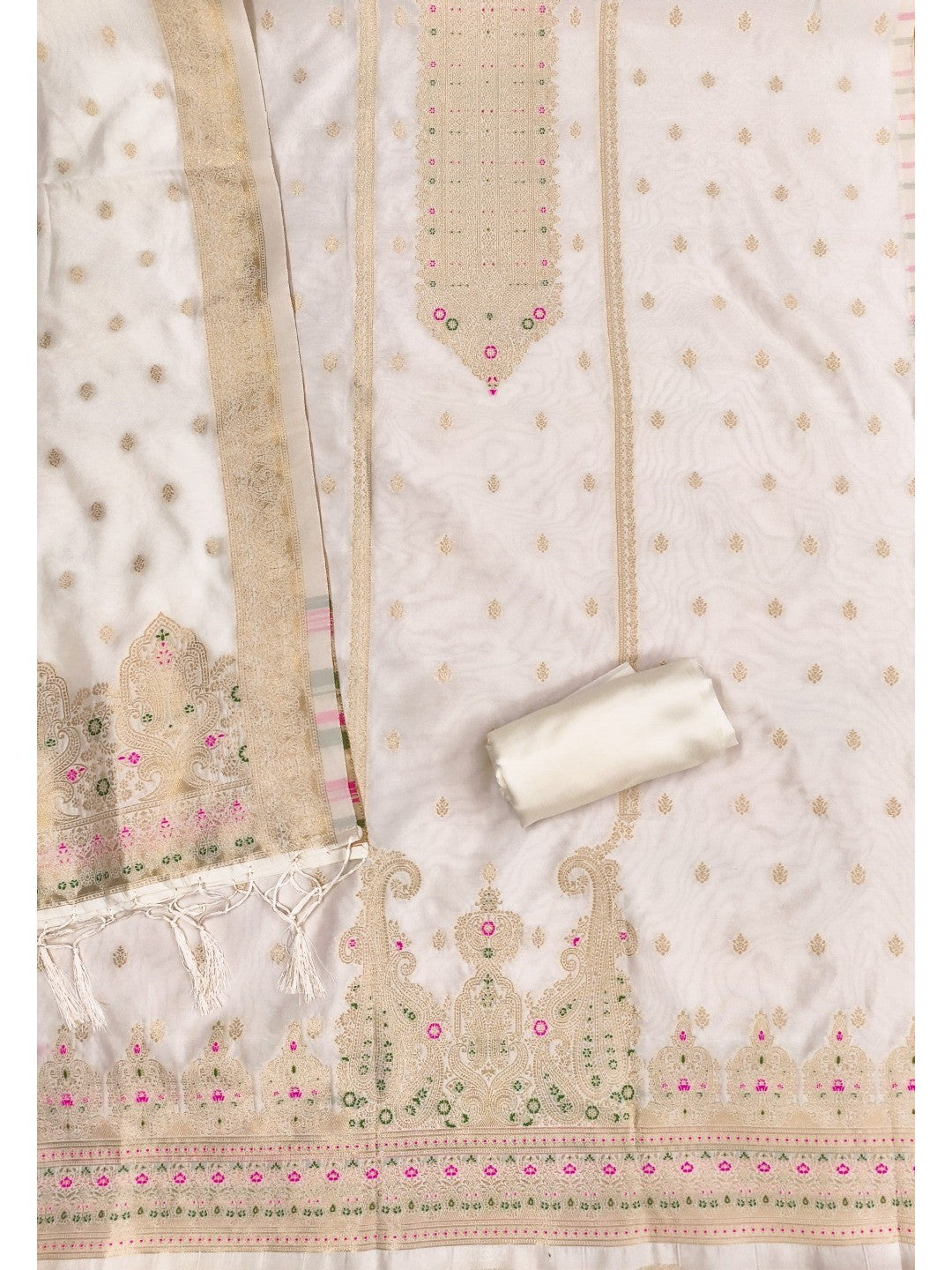 Premium Offwhite Banarasi Silk Dress Material With Opulent Floral & Paisley Motif Zari Weaving - Image 3