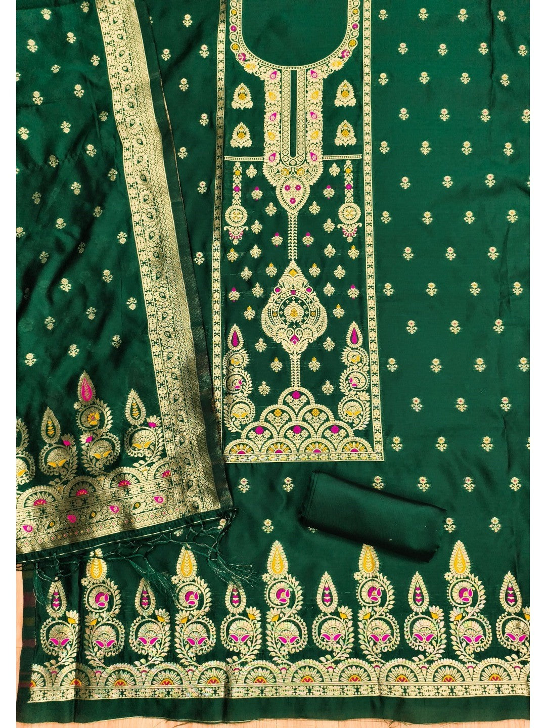 Luxurious Bottle Green Banarasi Silk Dress Material Showcasing Rich Floral Zari Weaving Design - Image 3