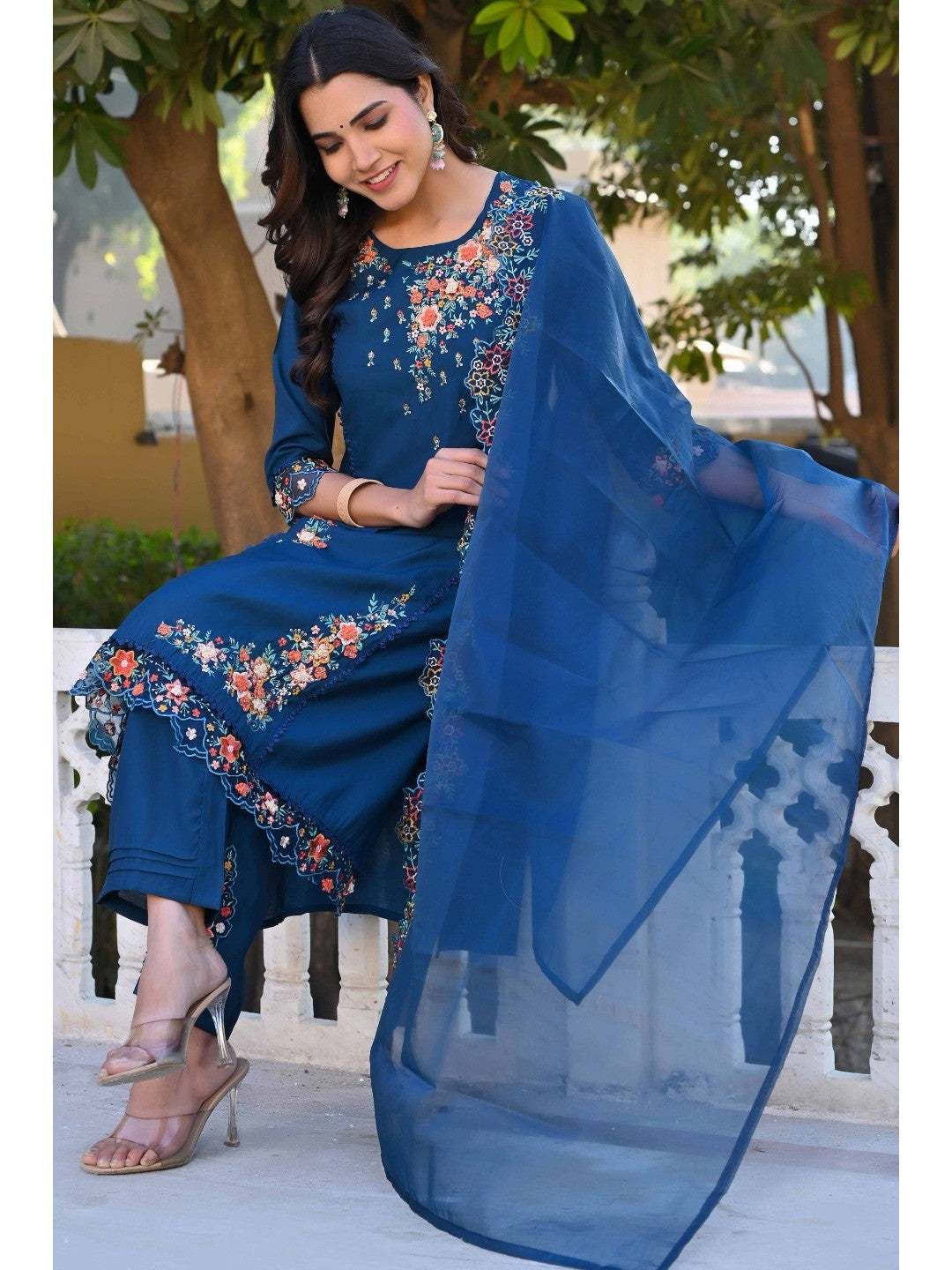 Navy Blue Floral Embroidery Handwork Viscose Salwar Suit - Image 7