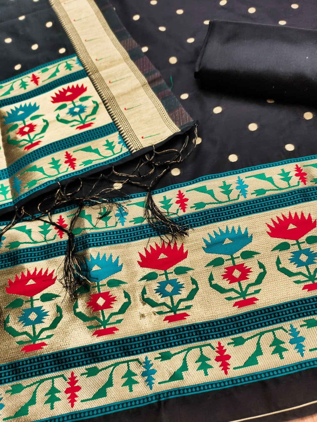 Luxury Black Floral & Peacock Design Zari Weaving Banarasi Silk Dress Material - Image 5