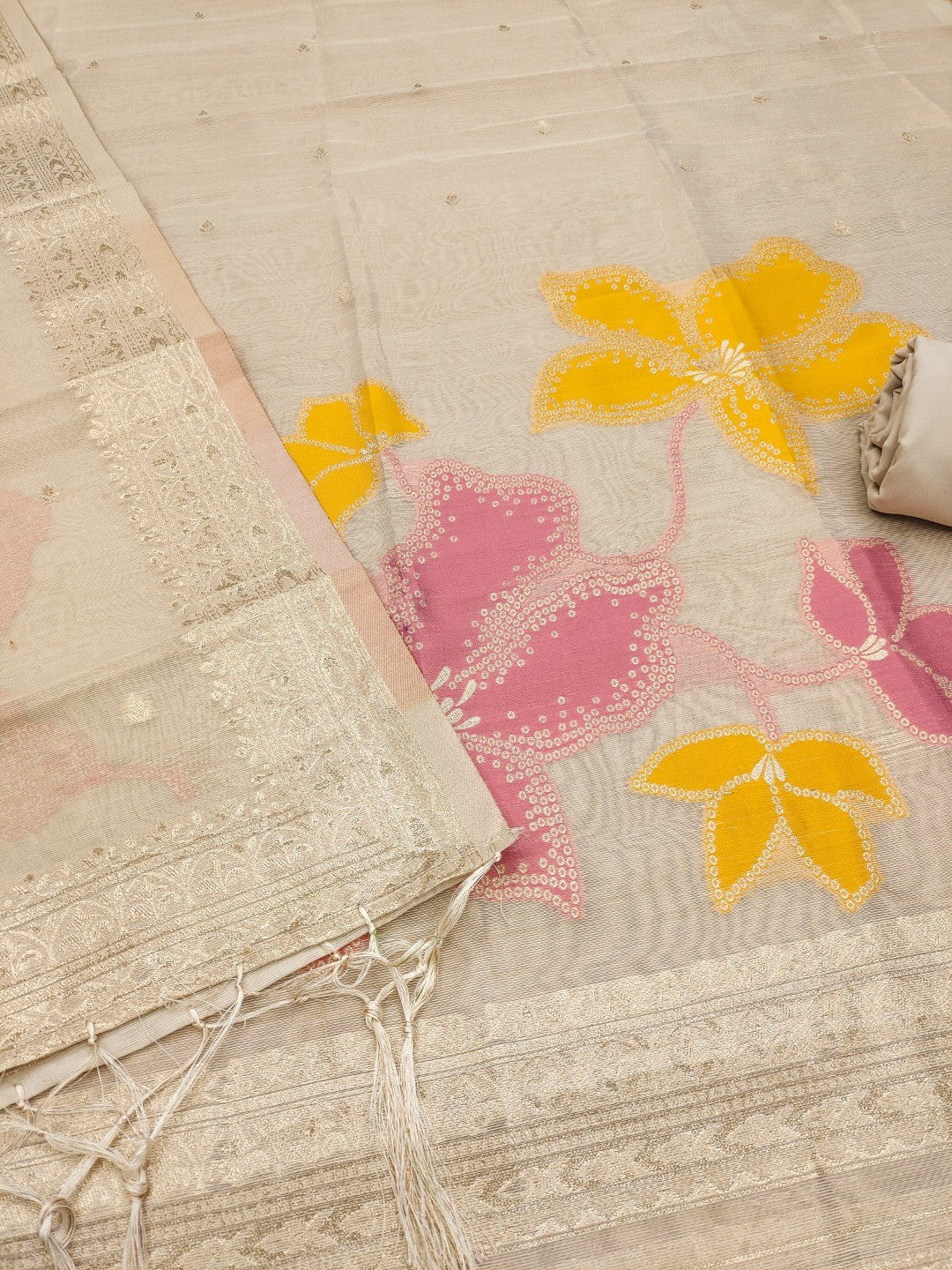 Classic Cream Floral Weaving Work Tissue Shimmer Jacquard Dress Material For Timeless Styling - Image 2