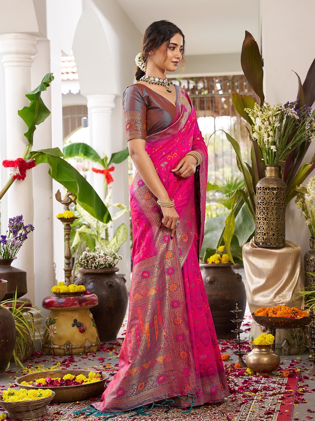 Classic Pink Soft Silk Blend Saree Enhanced With Traditional Floral Weaving & Tassel Pallu - Image 3