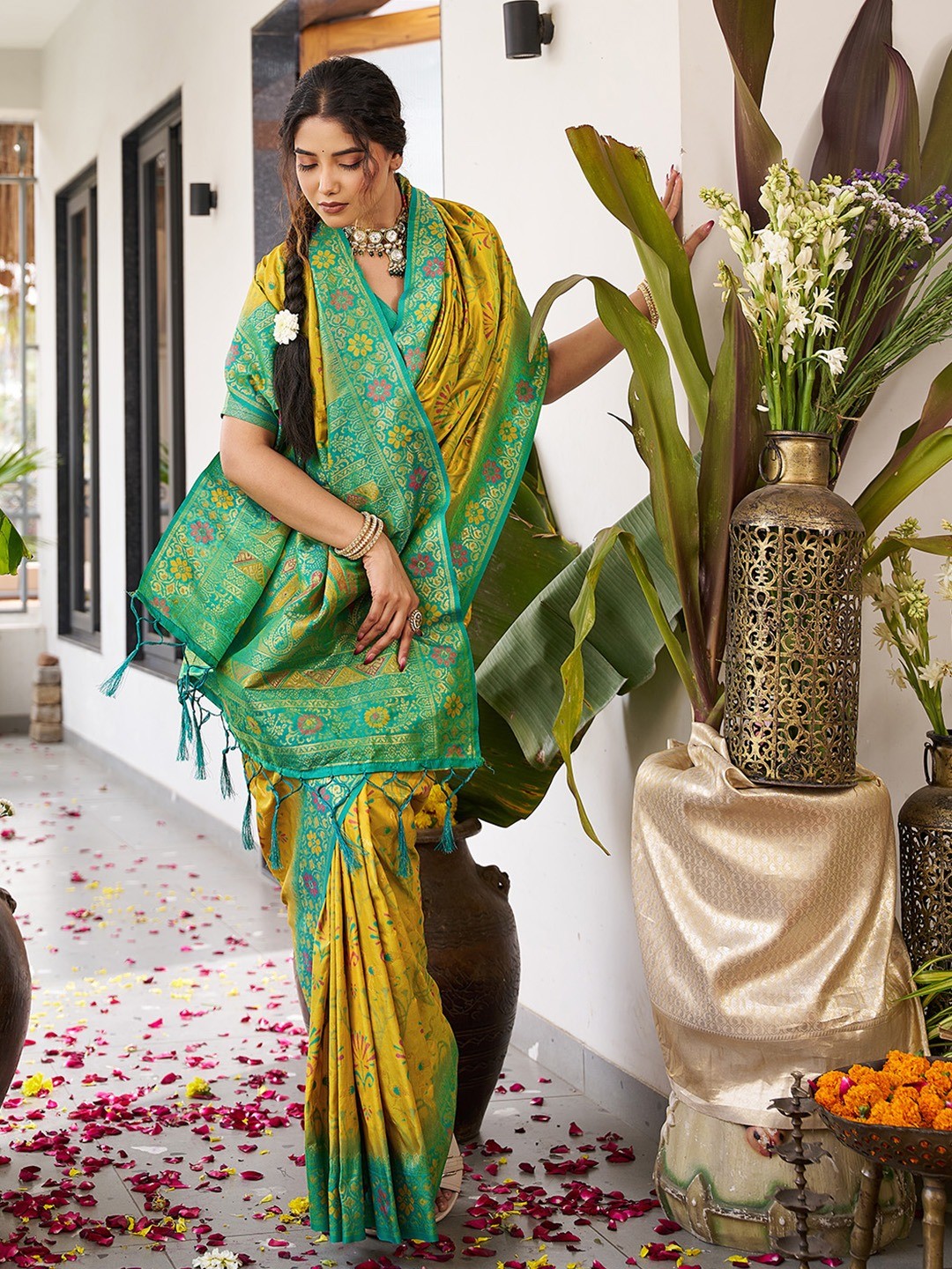 Classic Mustard Soft Silk Blend Saree Enhanced With Traditional Floral Weaving & Tassel Pallu - Image 3