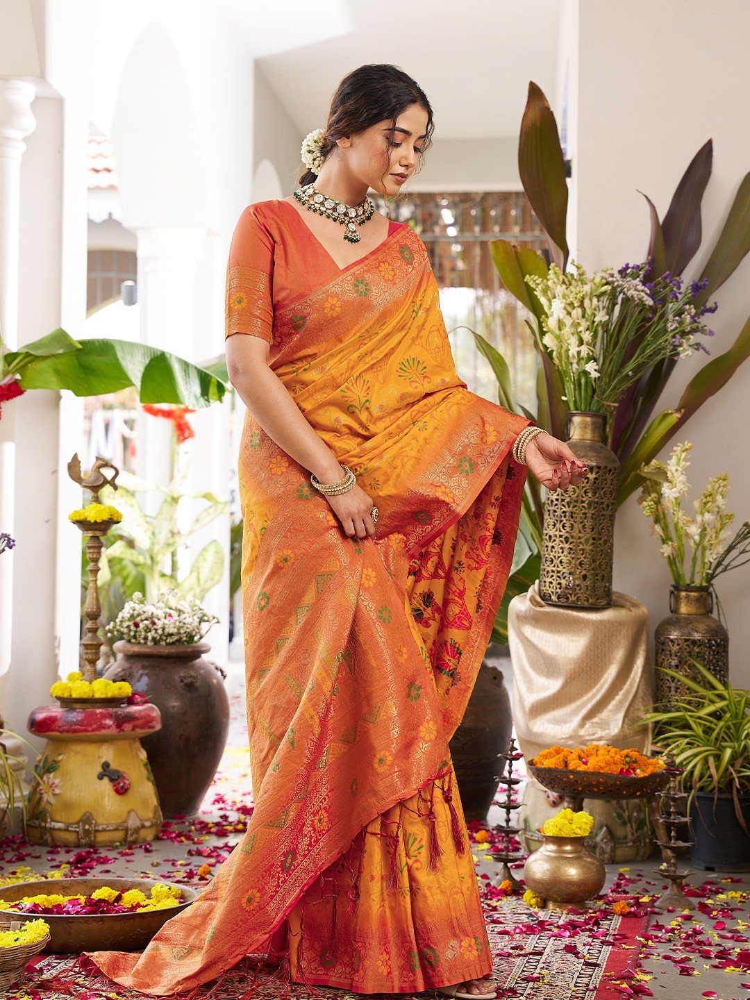 Classic Yellow Soft Silk Blend Saree Enhanced With Traditional Floral Weaving & Tassel Pallu - Image 4