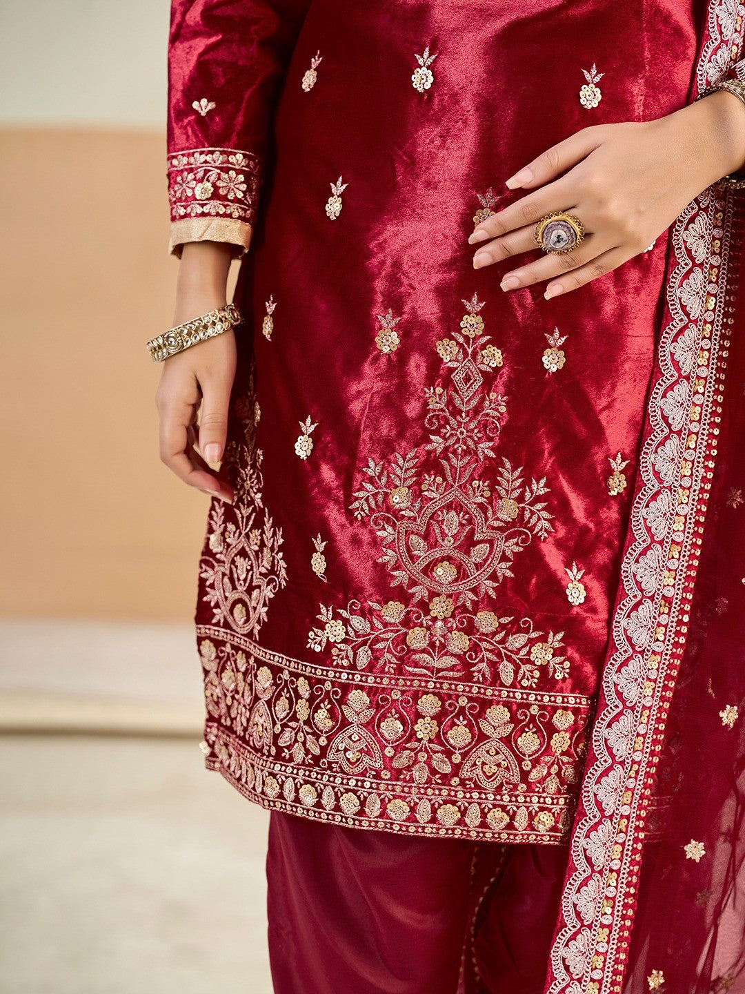 Designer Maroon Velvet Salwar Suit with Intricate Sequins Embroidery Pattern - Image 3