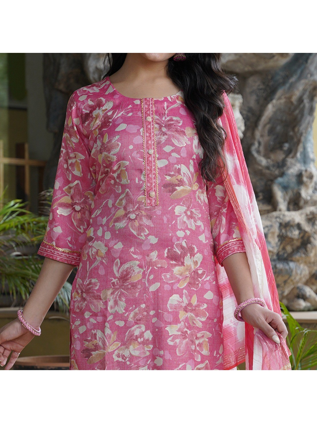 Pink Foil Printed Rayon Suit - Image 5