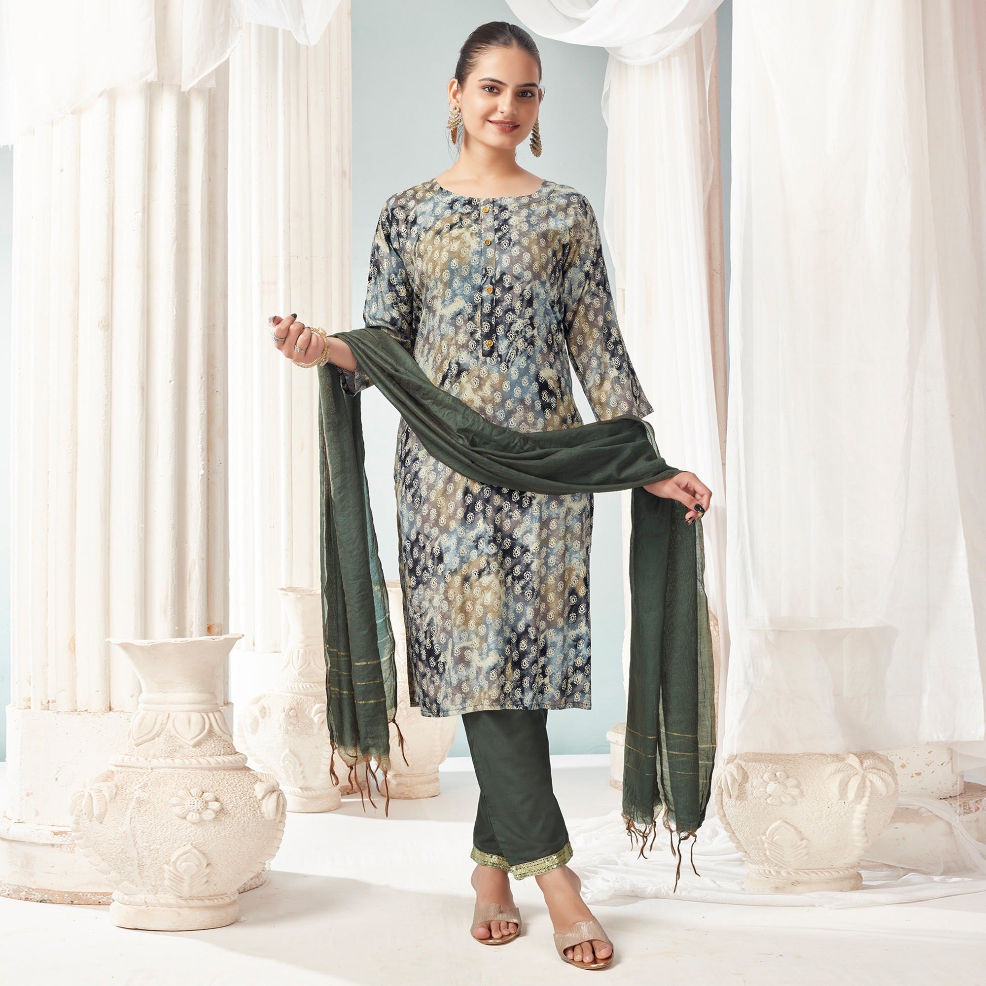 Grey Paisley Foil Printed Rayon Suit - Image 5