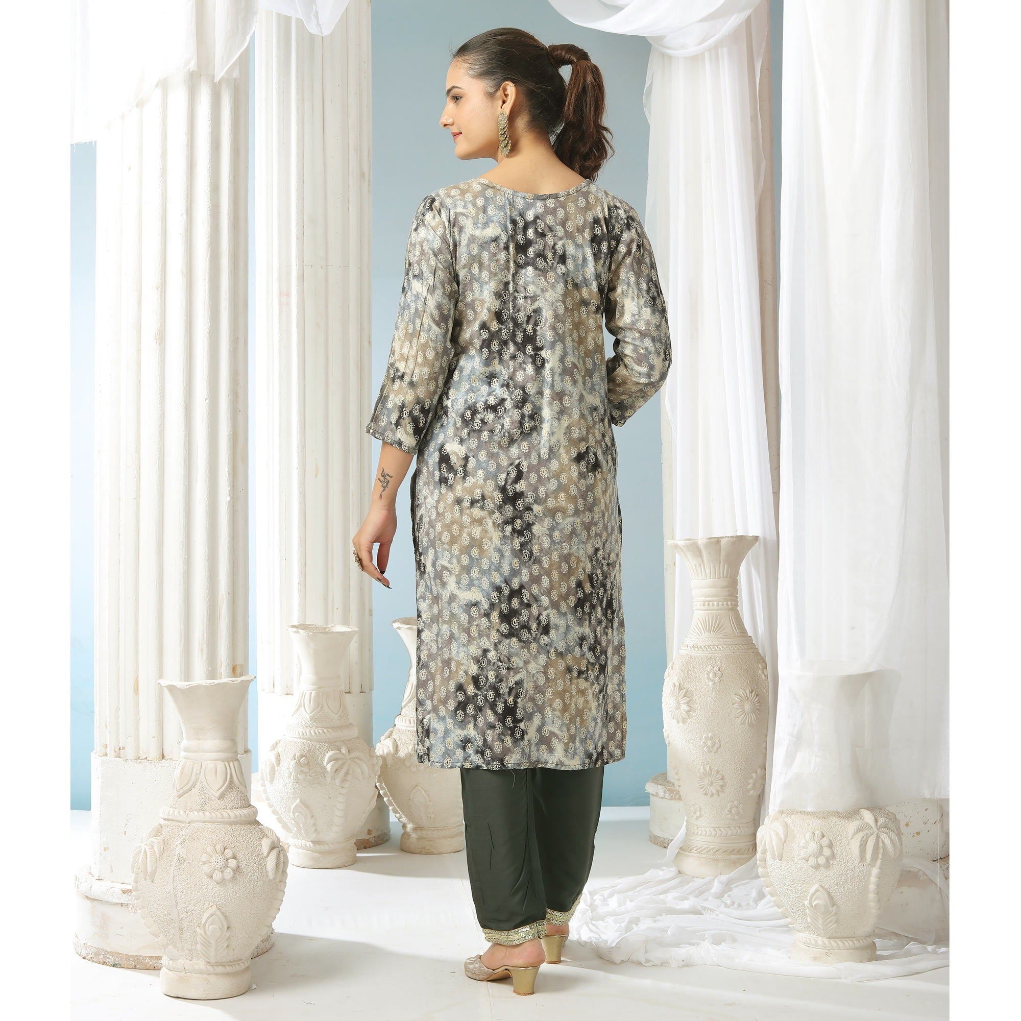 Grey Paisley Foil Printed Rayon Suit - Image 3