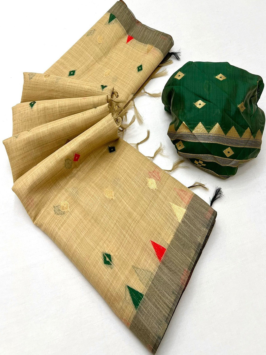 Elegant Beige Cotton Blend Saree with Geometric Woven Design in Jamdani Style - Image 3