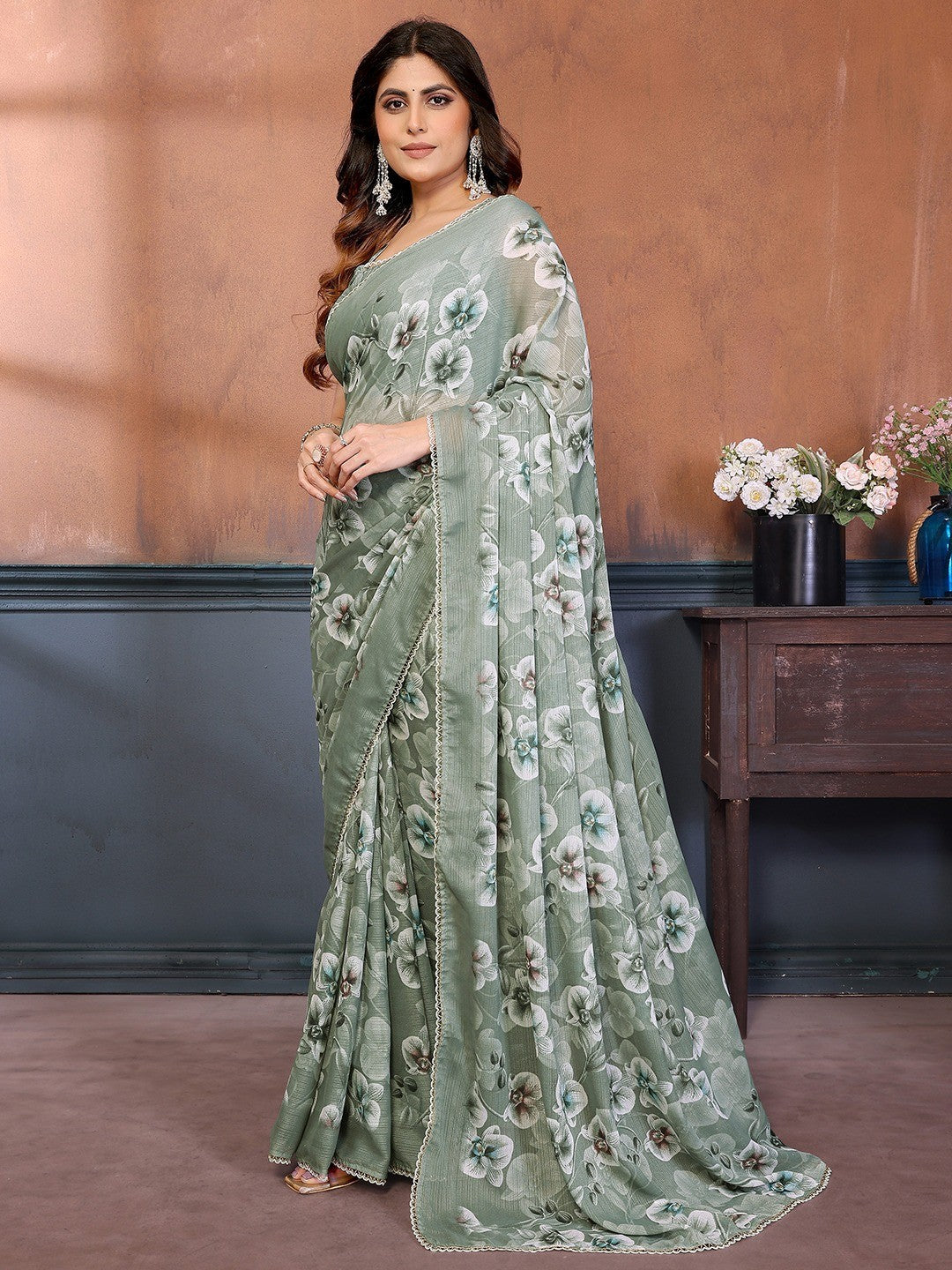 Elegant Green Floral Printed Georgette Saree Enhanced With Delicate Lace Border Work - Image 6