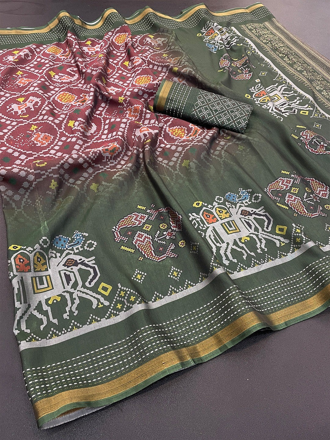 Classic Green & Maroon Digital Patola Printed Silk Blend Saree With Fine Zari Woven Border - Image 2