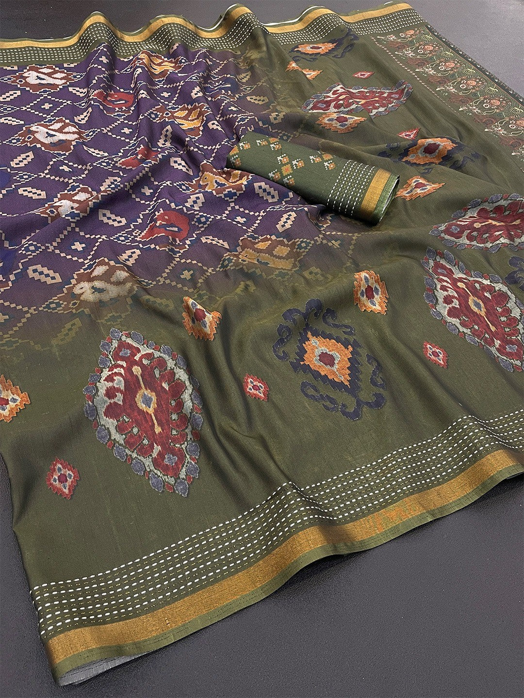 Classic Mehendi Green & Purple Digital Patola Printed Silk Blend Saree With Fine Zari Woven Border - Image 2
