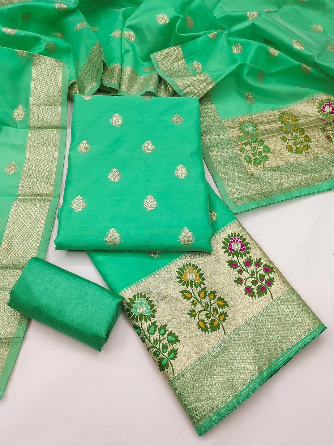 Luxurious Sea Green Banarasi Silk Dress Material With Floral Weaving Jacquard & Meenakari Artistry - Image 4