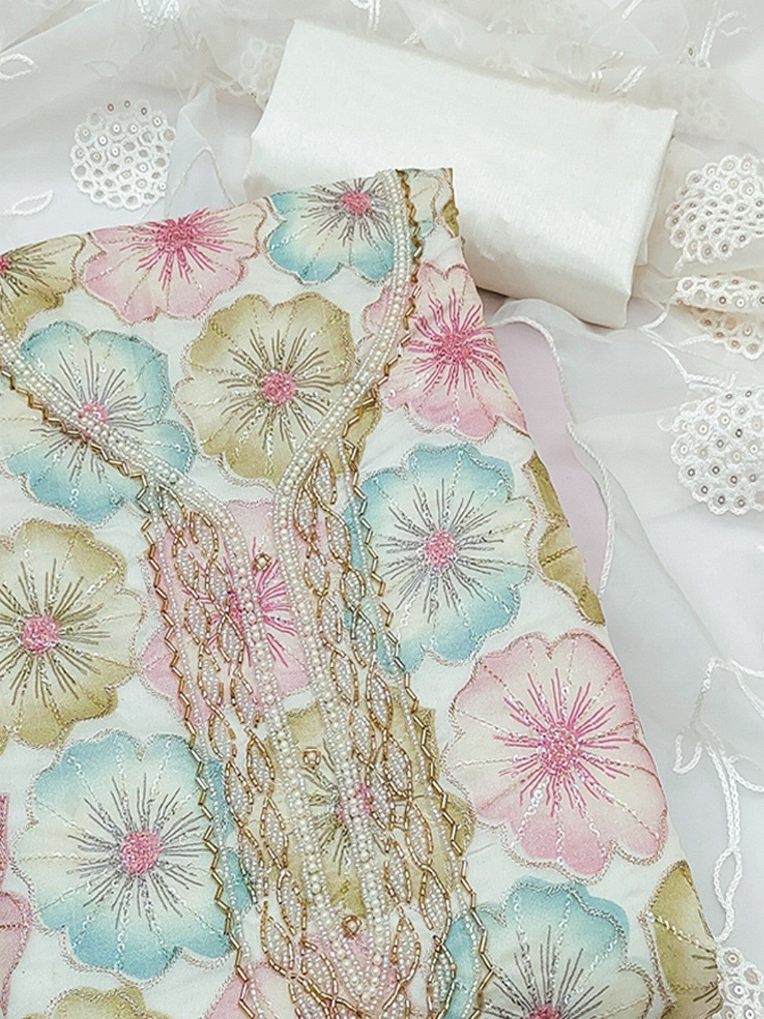 White Embroidered Organza Fabric Set Featuring Intricate Beads Work Detailing - Image 3