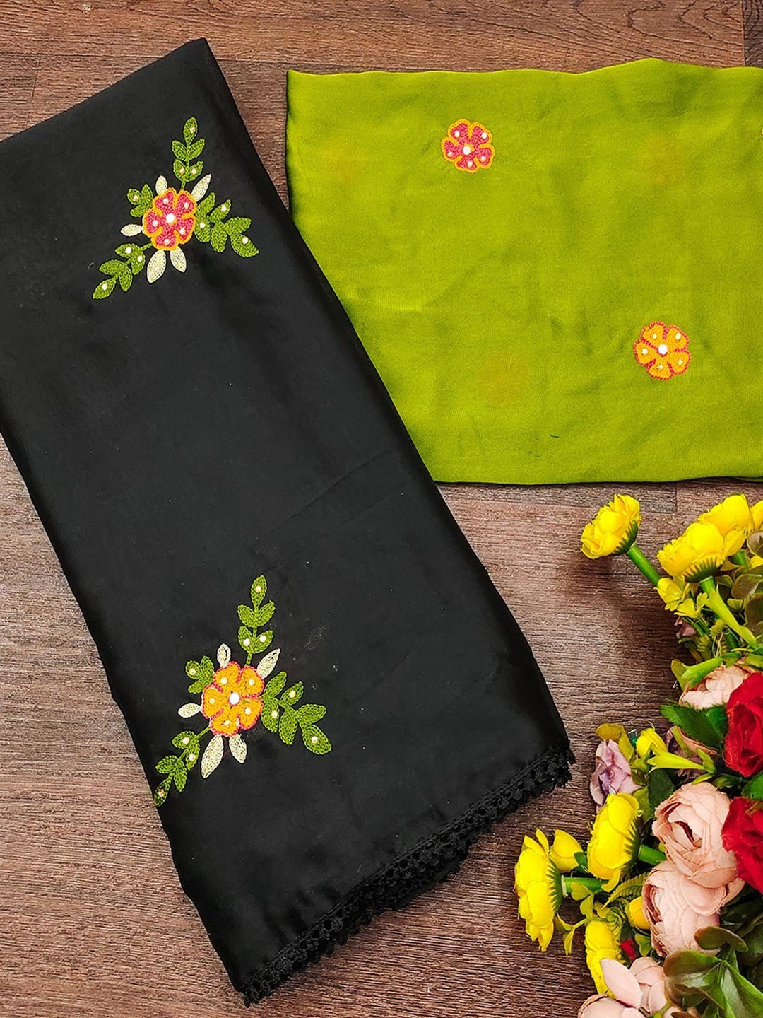 Black Viscose Saree with Floral Embroidery and Green Blouse - Image 3