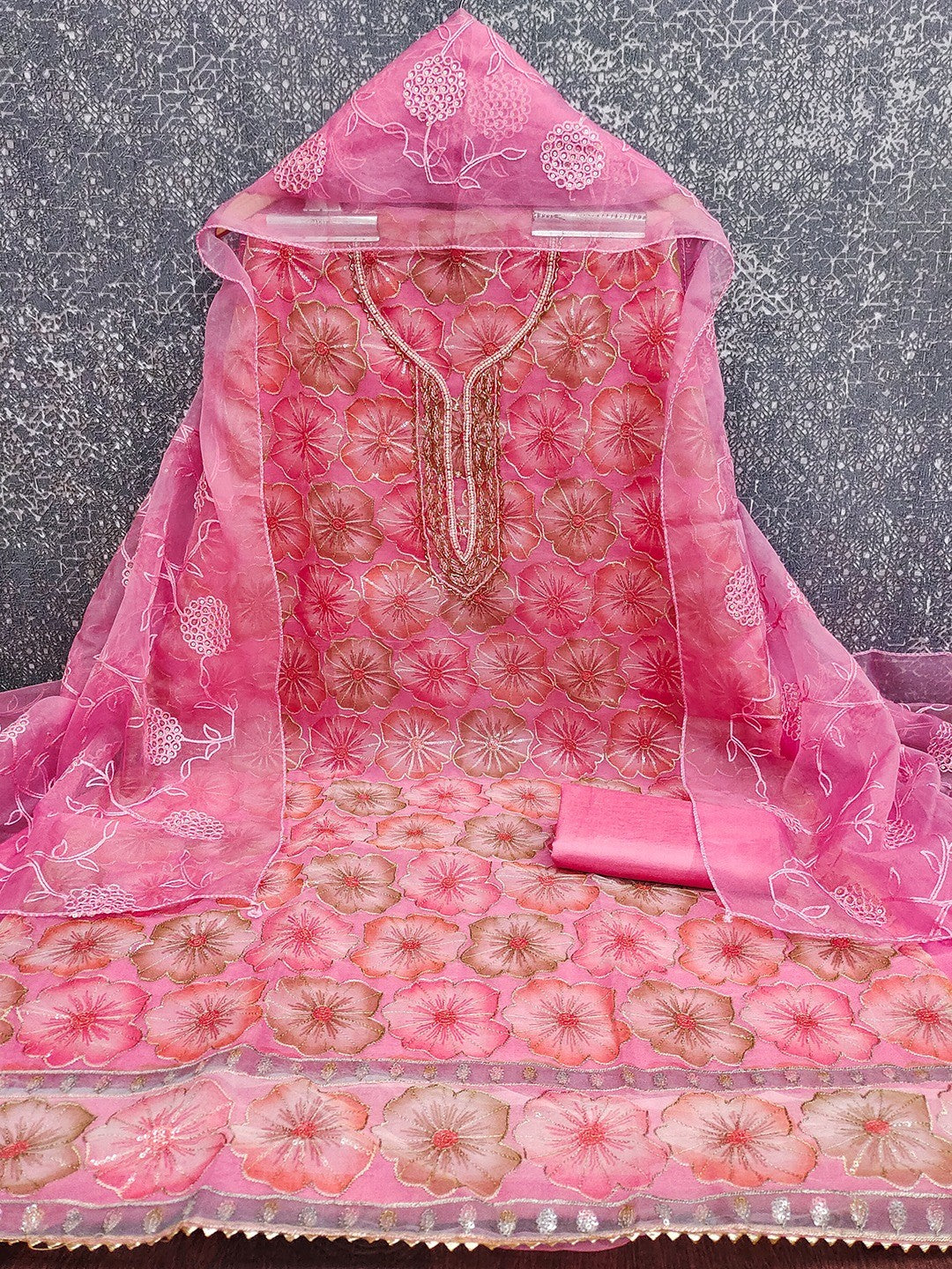 Pink Embroidered Organza Fabric Set Featuring Intricate Beads Work Detailing - Image 2