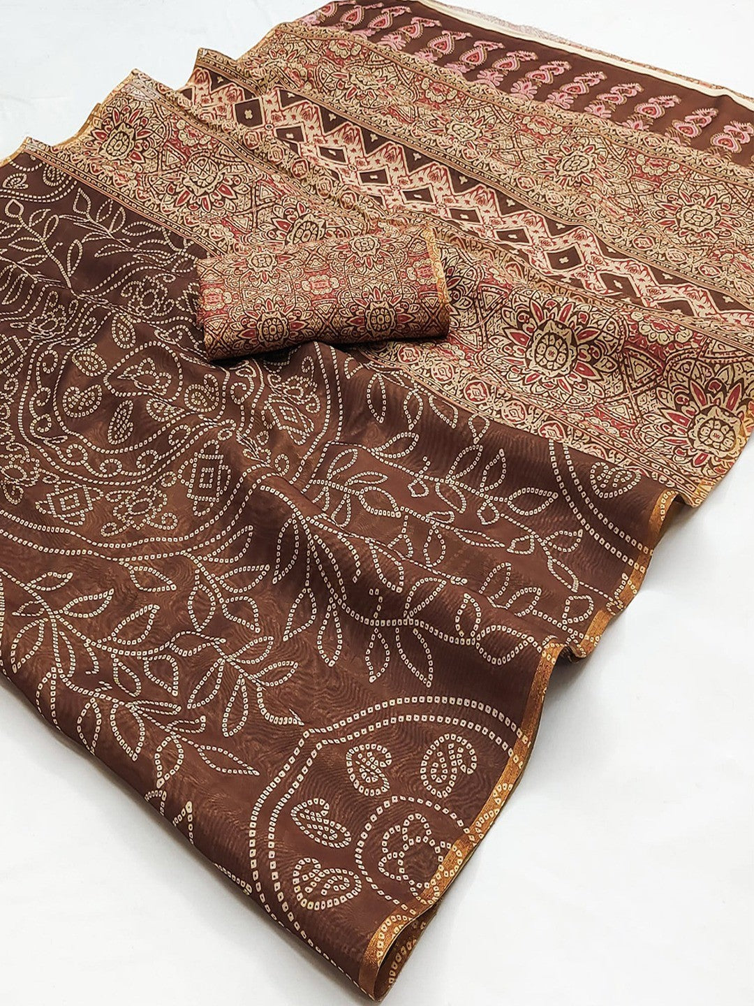 Coffee Brown Linen Saree with Bandhani Print and Ethnic Motifs - Image 2