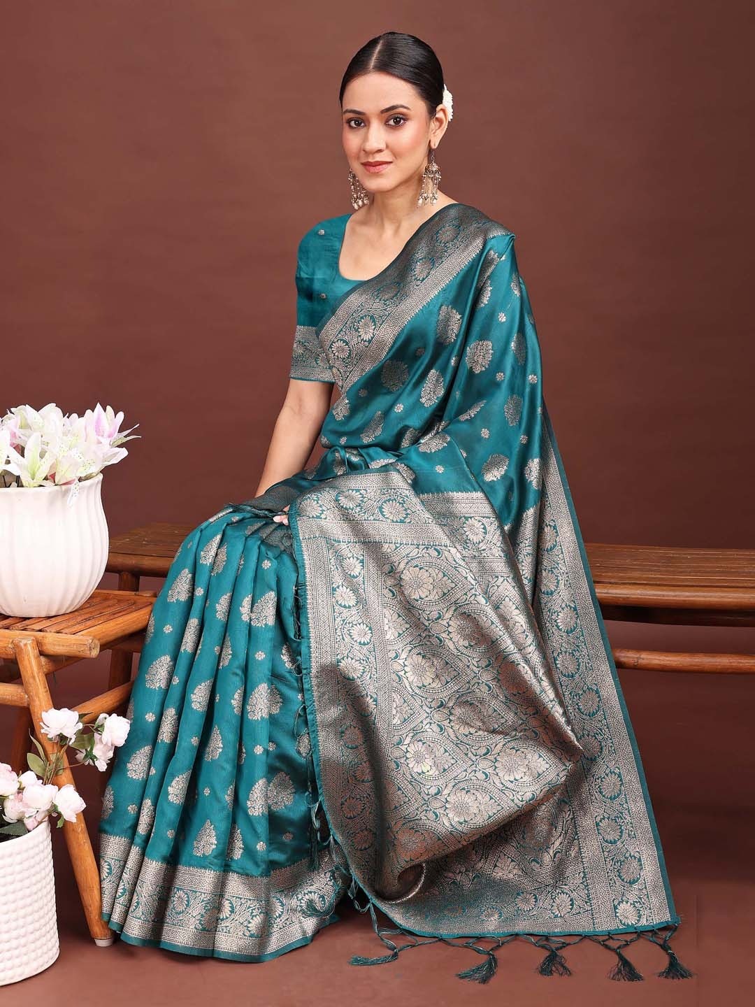 Teal Banarasi Silk Saree with Silver Zari Weaving - Image 4
