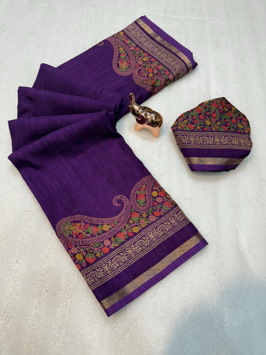 Purple Tussar Silk Saree with Classic Paisley Pattern and Refined Traditional Finish - Image 3