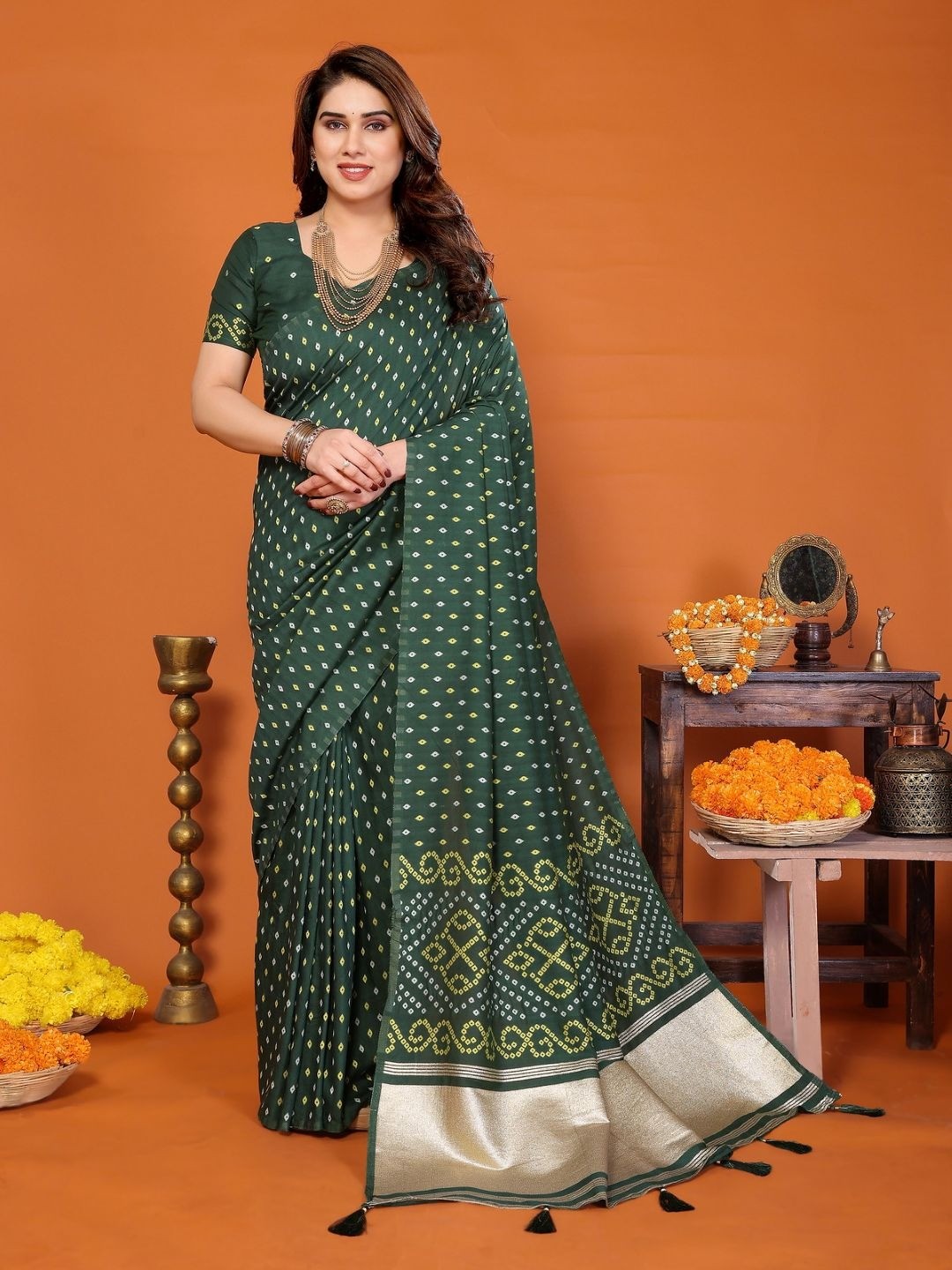 Timeless Green Cotton Silk Saree Showcasing Authentic Bandhani Print & Decorative Tassel Pallu - Image 1