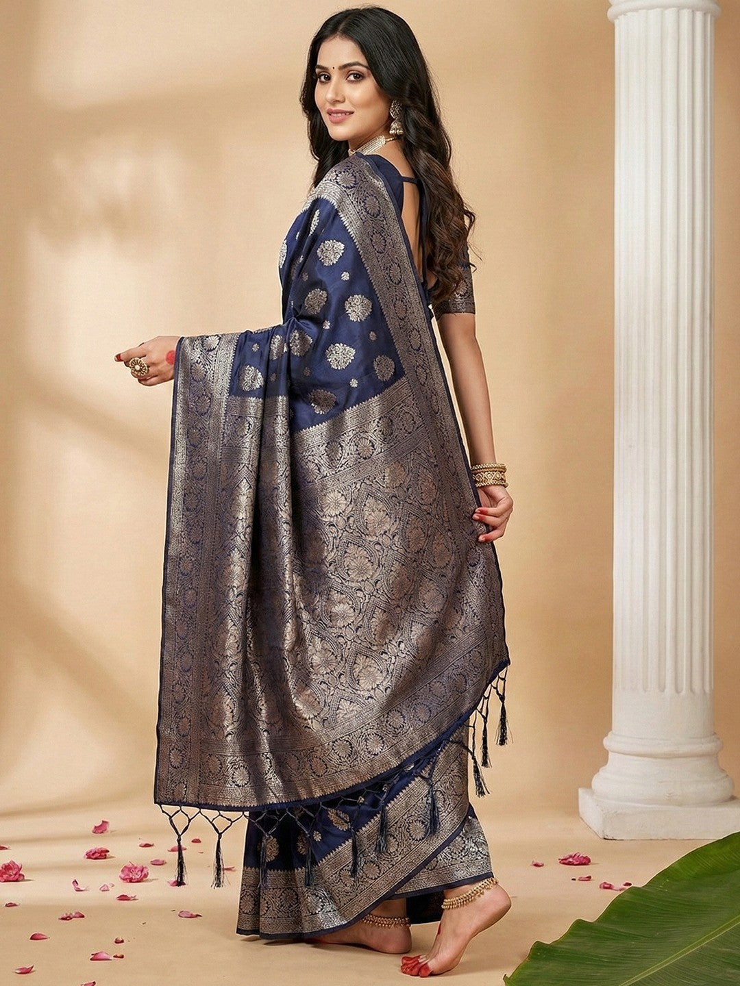 Elegant Navy Blue Banarasi Silk Saree Featuring Intricate Floral Weaving With Graceful Tassel Pallu - Image 2