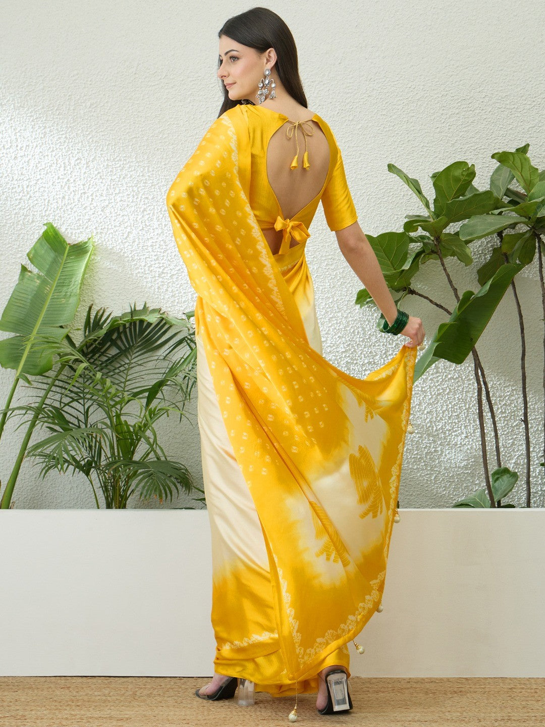 Classic Yellow Bandhani Printed Satin Ombre Saree With A Beautifully Finished Tassel Pallu - Image 4