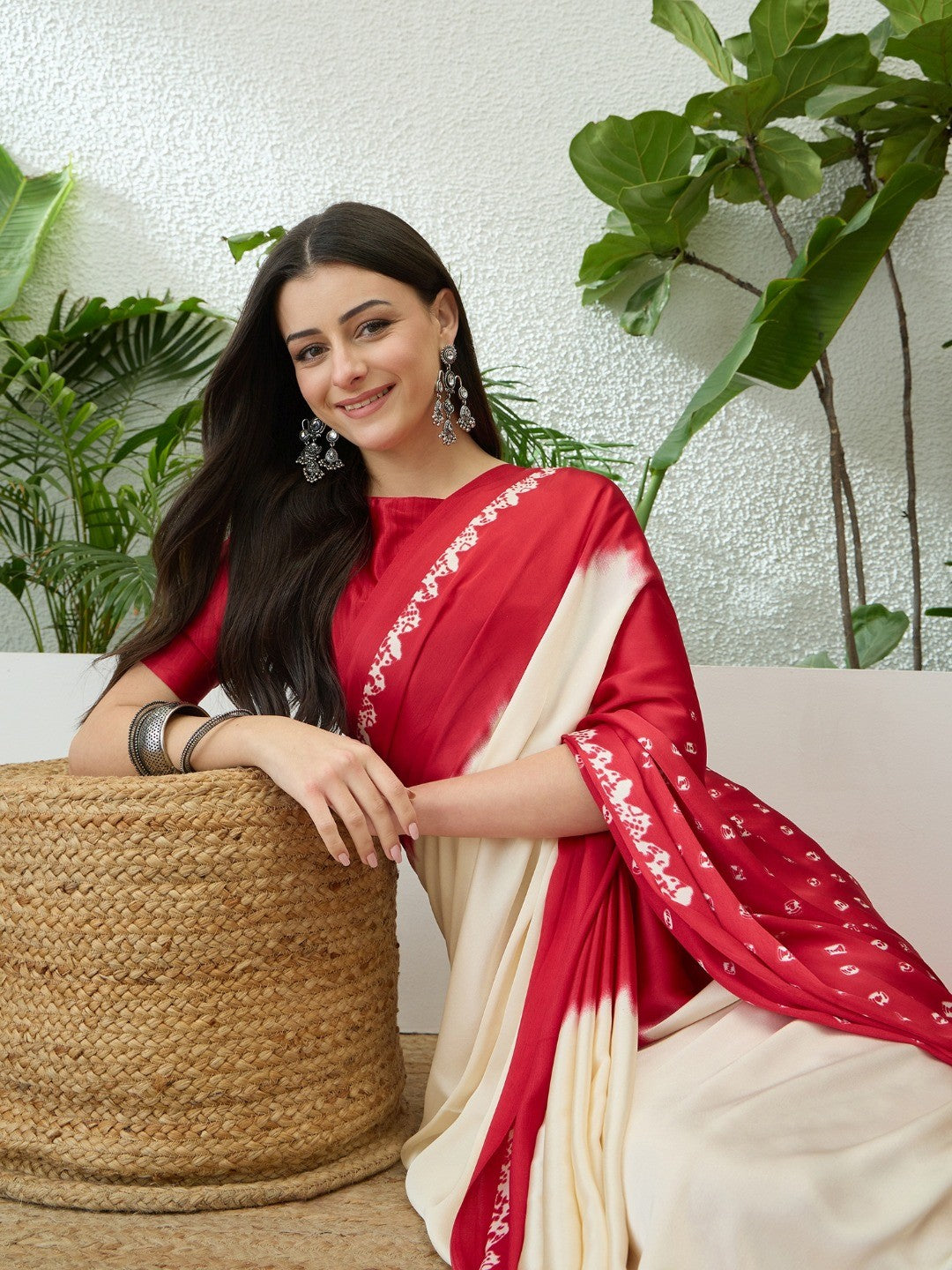 Classic Red Bandhani Printed Satin Ombre Saree With A Beautifully Finished Tassel Pallu - Image 5