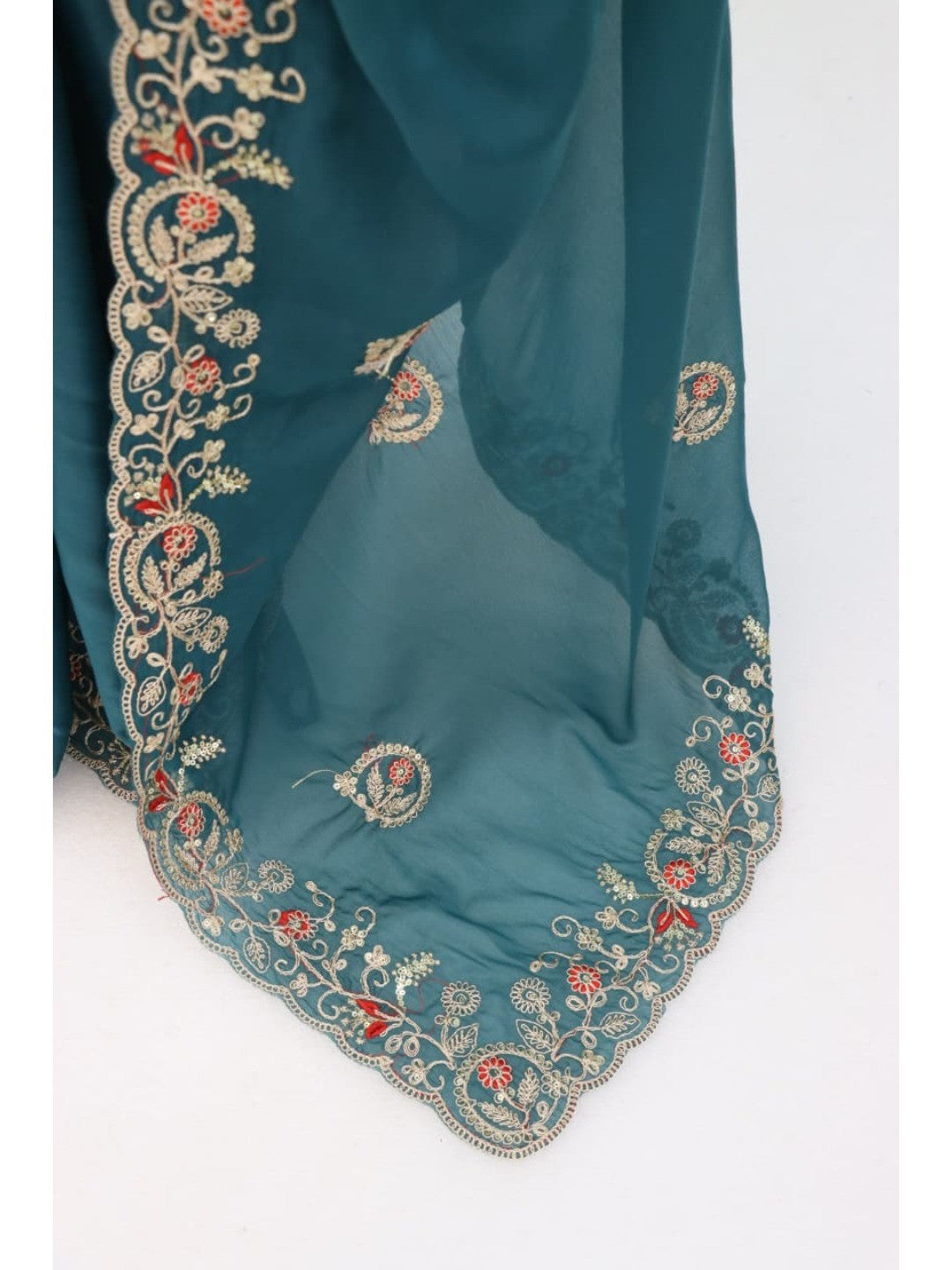 Elegant Teal Floral Cording Embroidered Georgette Saree Highlighted With Shimmering Sequins - Image 5