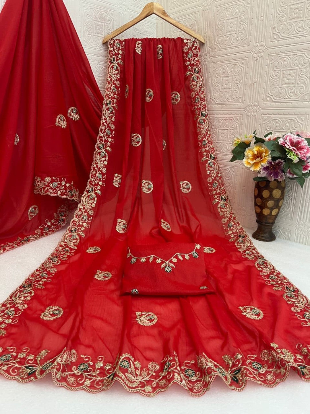 Elegant Red Floral Cording Embroidered Georgette Saree Highlighted With Shimmering Sequins - Image 6
