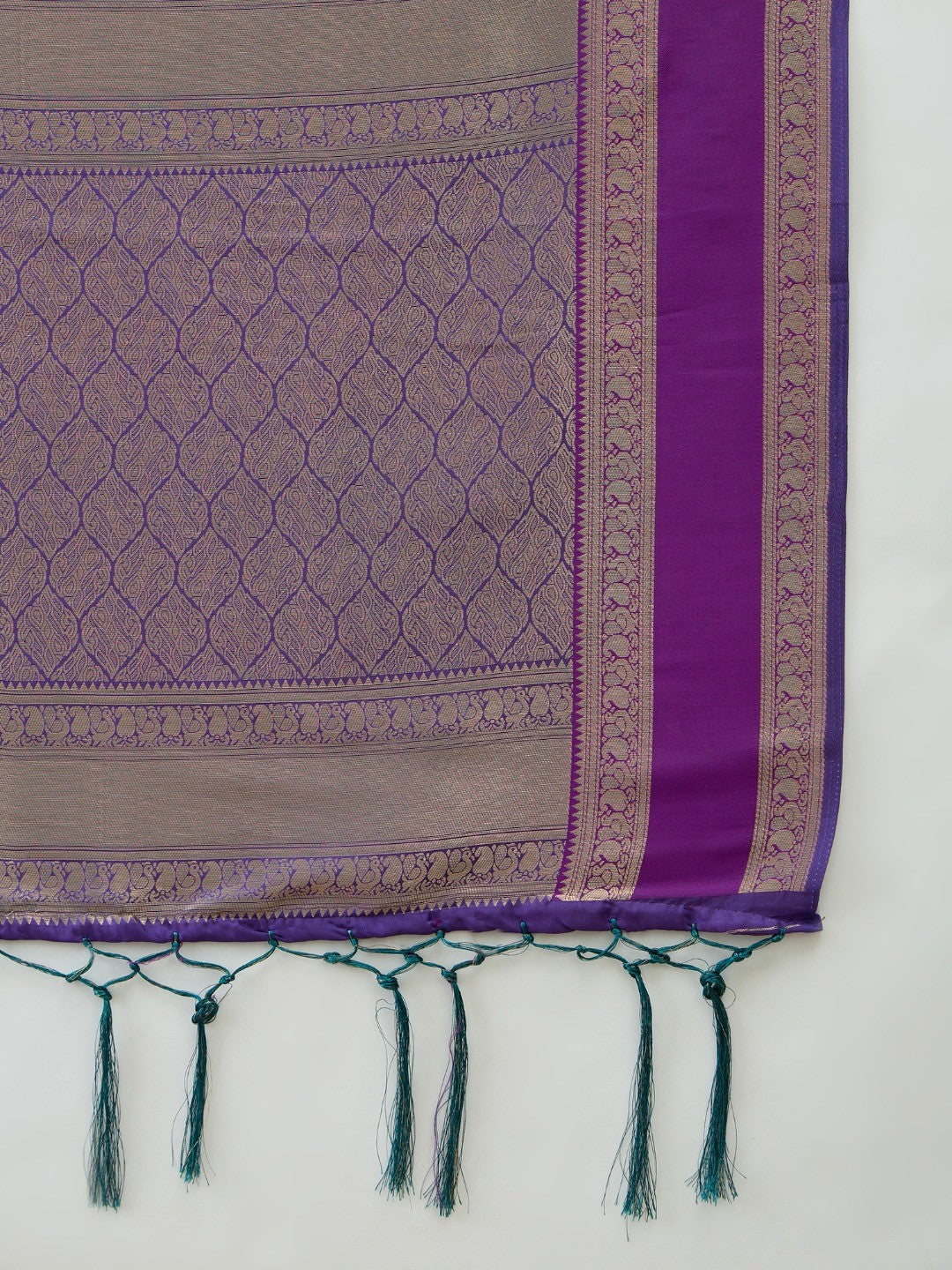 Traditional Teal Floral Zari Weaving Banarasi Silk Saree With Statement Tassel Pallu - Image 8