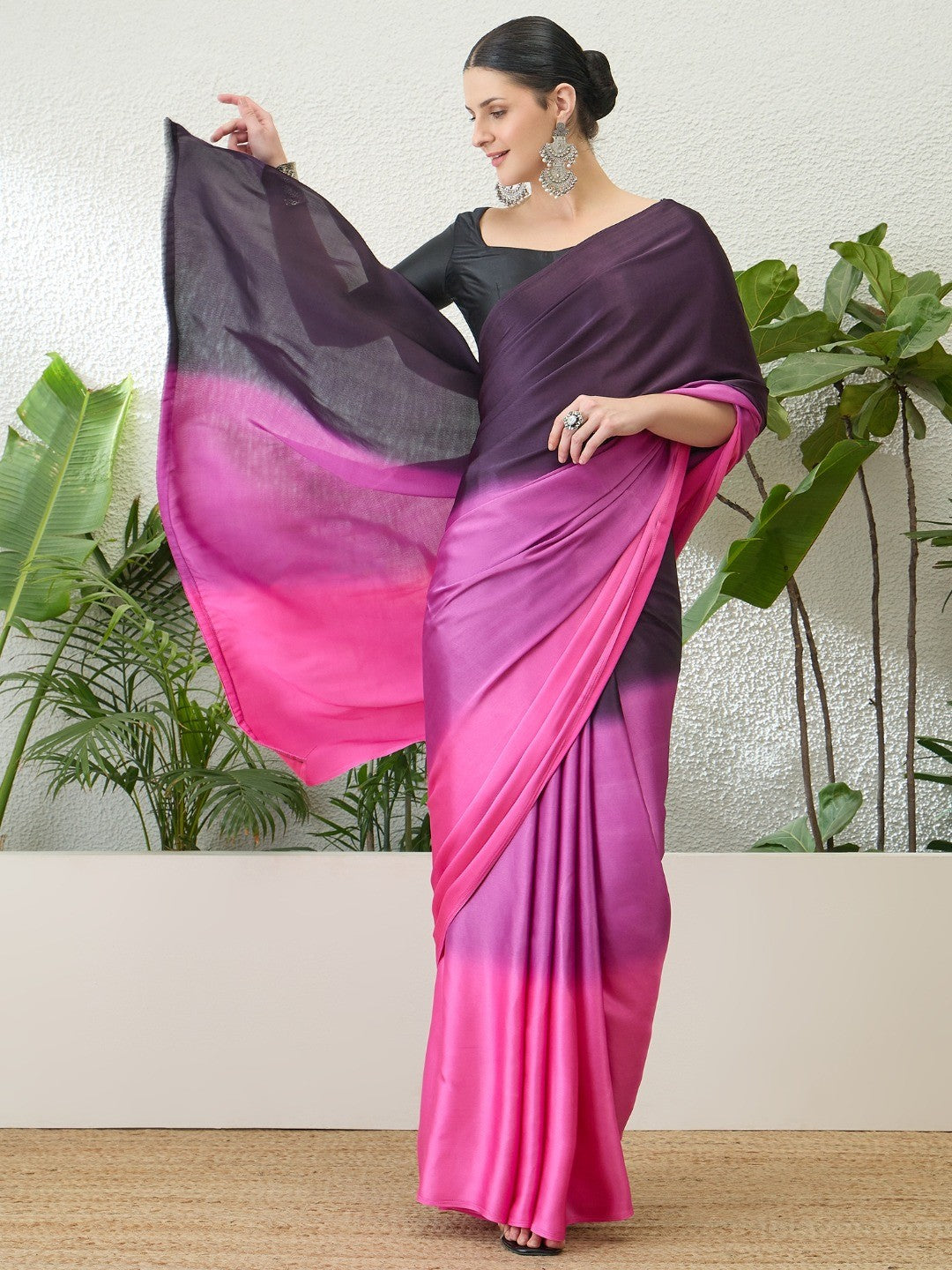 Luxurious Multicolor Ombre Satin Saree With Luxurious Smooth Shaded Finish - Image 5