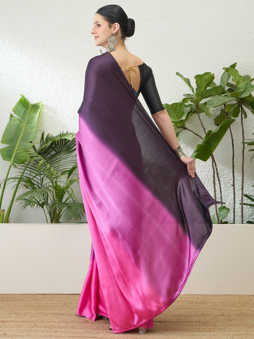 Luxurious Multicolor Ombre Satin Saree With Luxurious Smooth Shaded Finish - Image 4