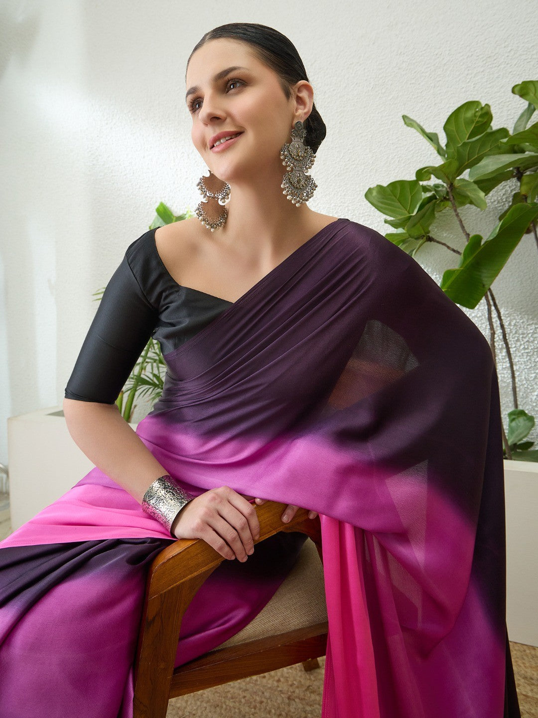 Luxurious Multicolor Ombre Satin Saree With Luxurious Smooth Shaded Finish - Image 5