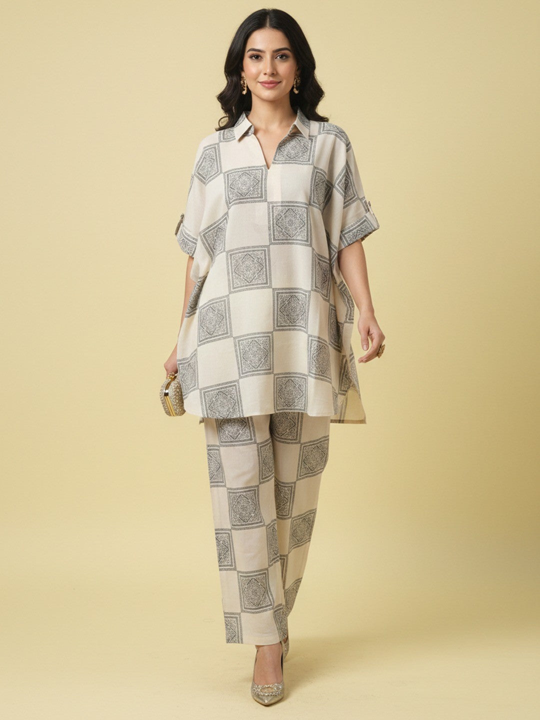 Offwhite Pure Cotton Top Bottom Set with Block Print Design - Image 1