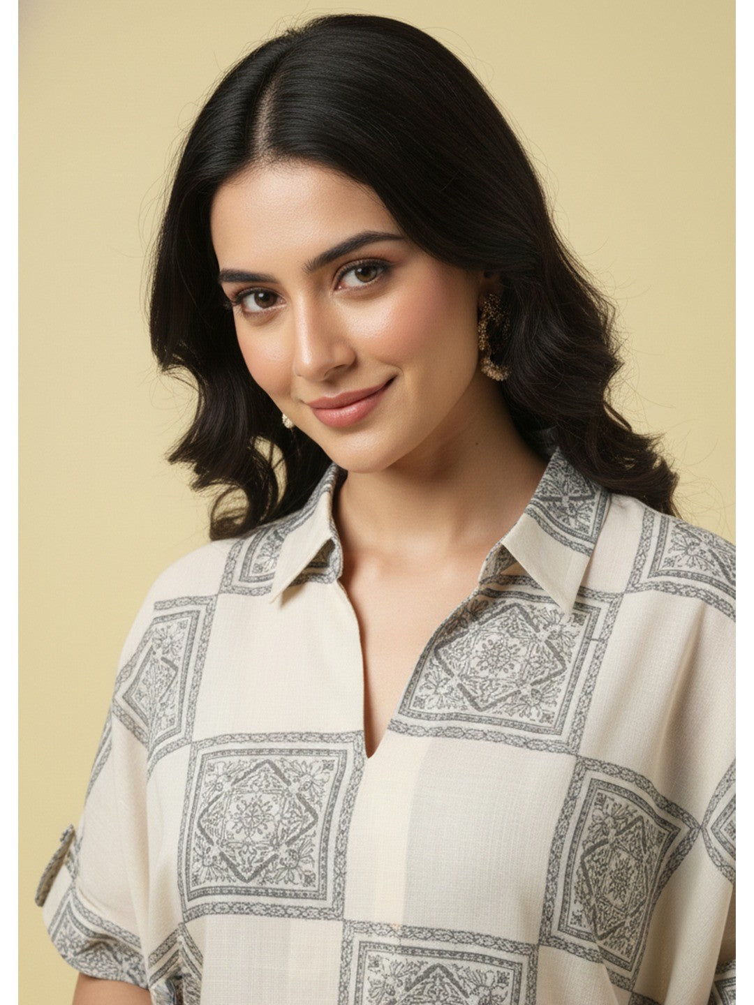 Offwhite Pure Cotton Top Bottom Set with Block Print Design - Image 4